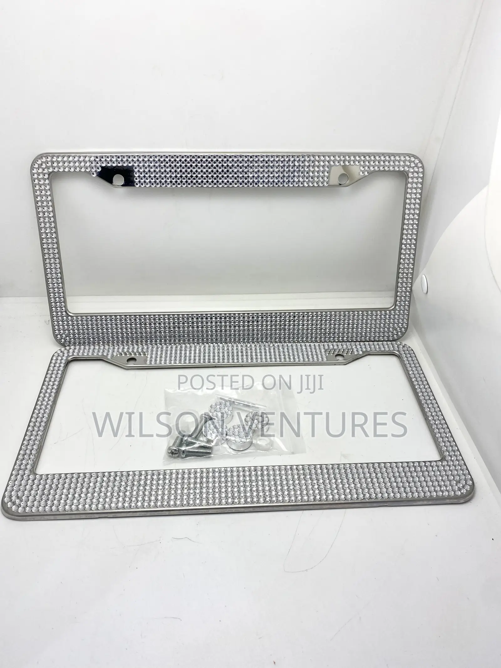 Universal Diamond Encrusted Plate Number Cover
