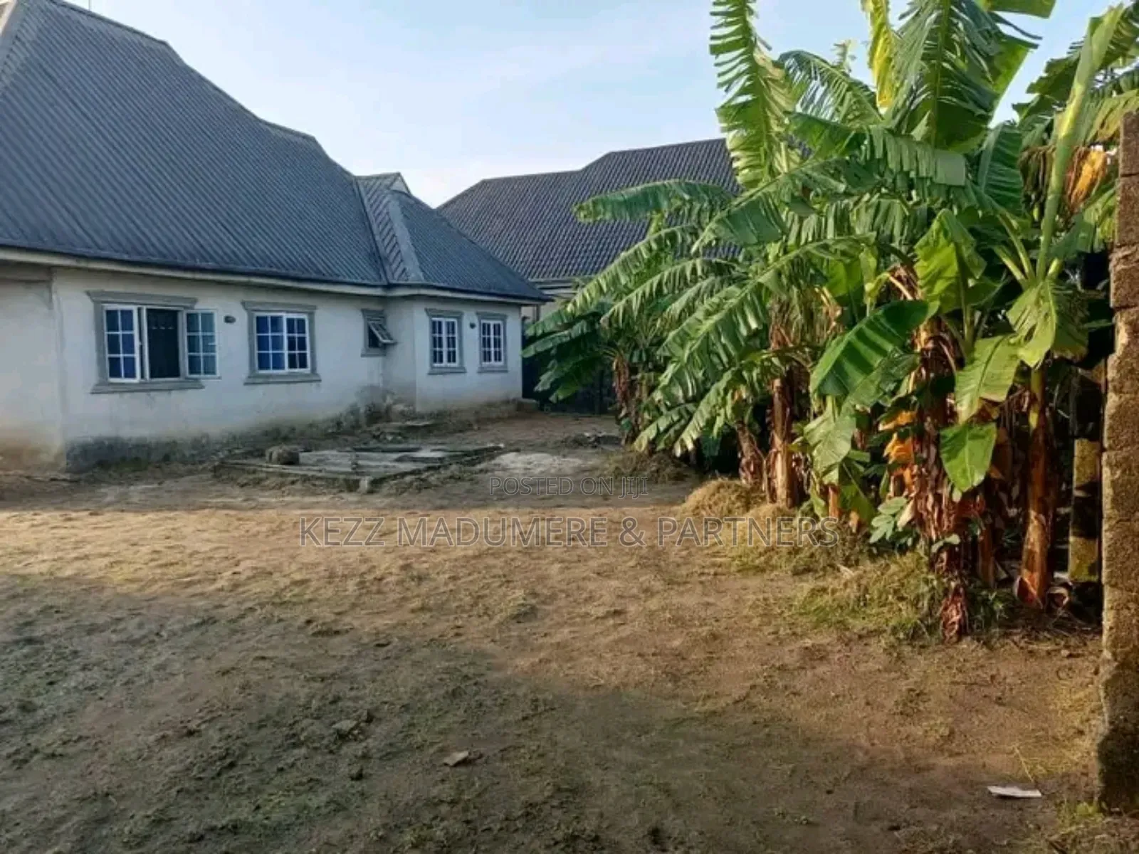 3bdrm Bungalow in Off Apu Road , for sale
