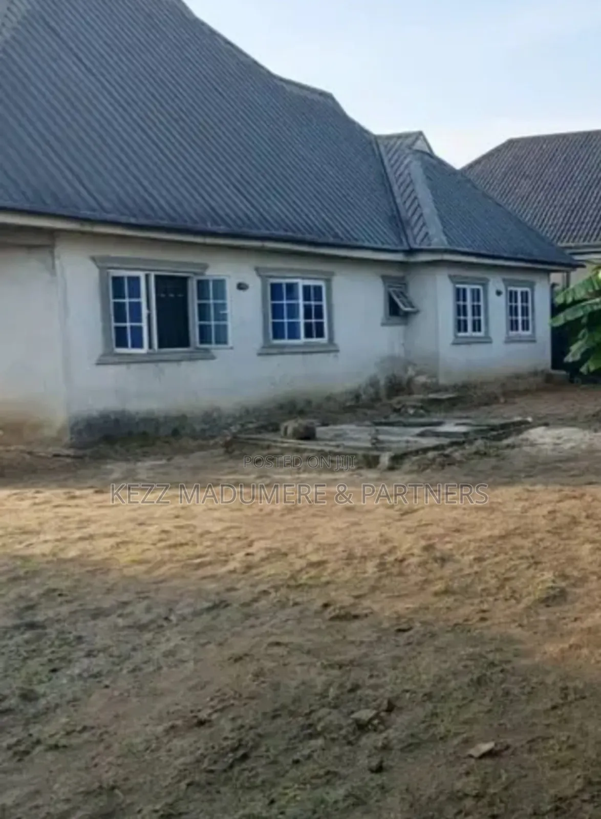 3bdrm Bungalow in Off Apu Road , for sale