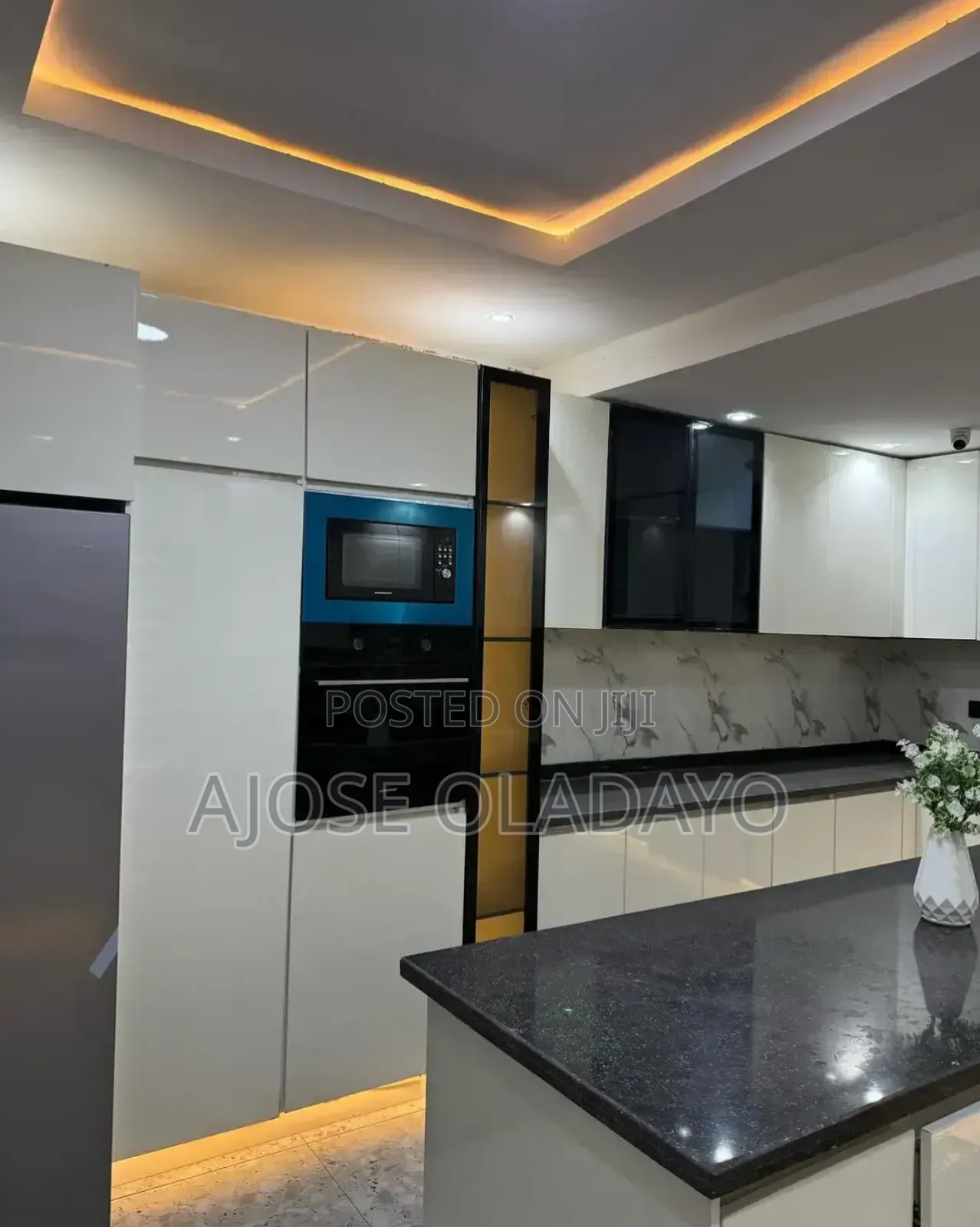 Luxury Kitchen Cabinets