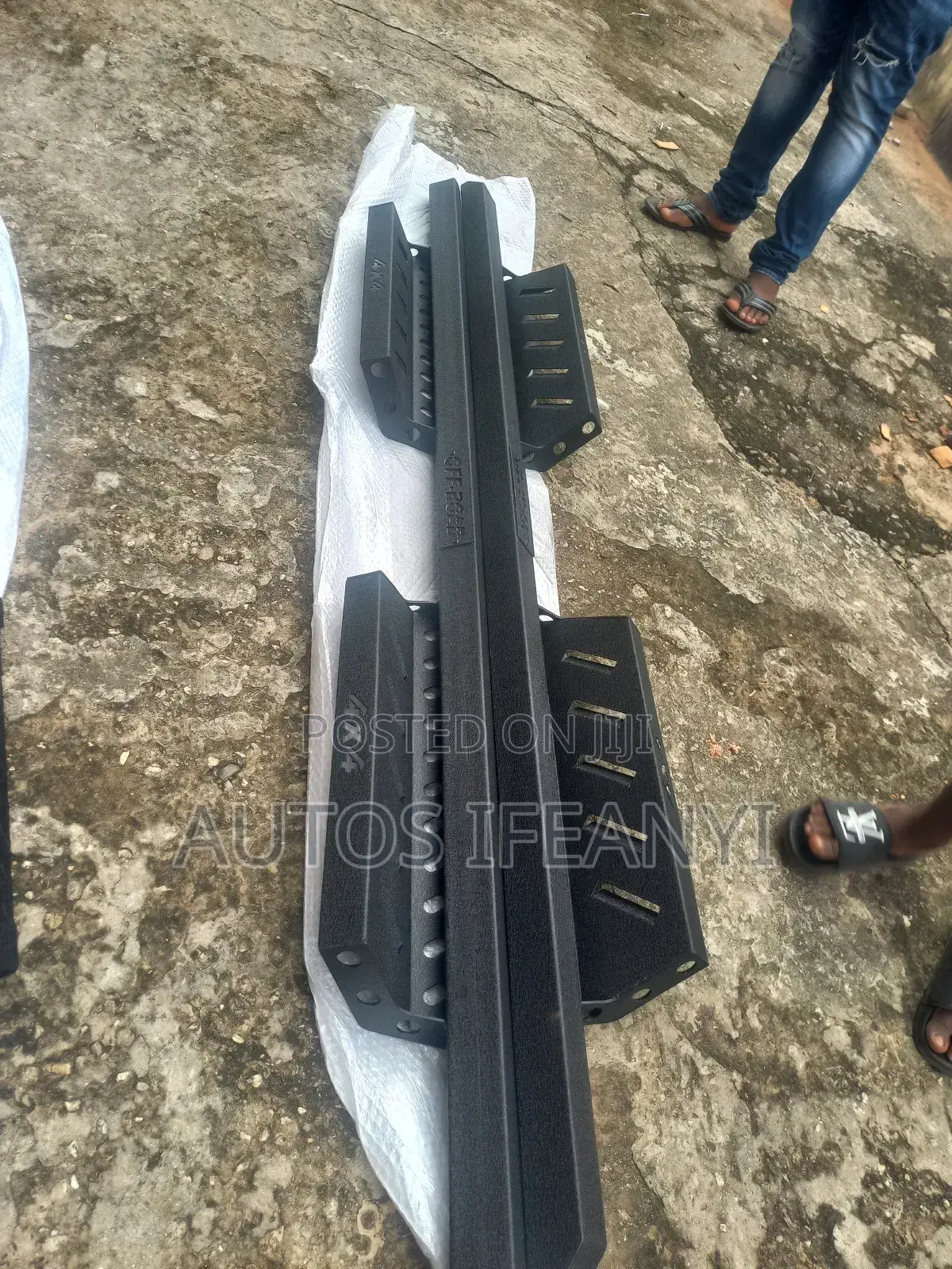 Side Step for Toyota Tundra 2010 _2020 Available Dm