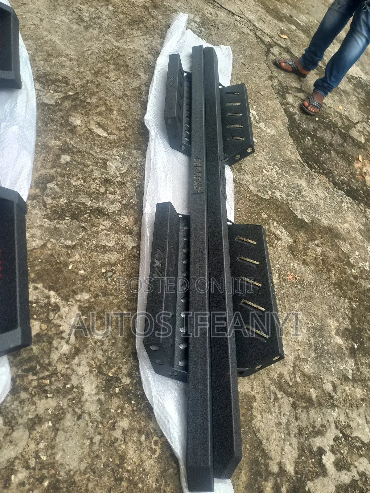 Side Step for Toyota Tundra 2010 _2020 Available Dm