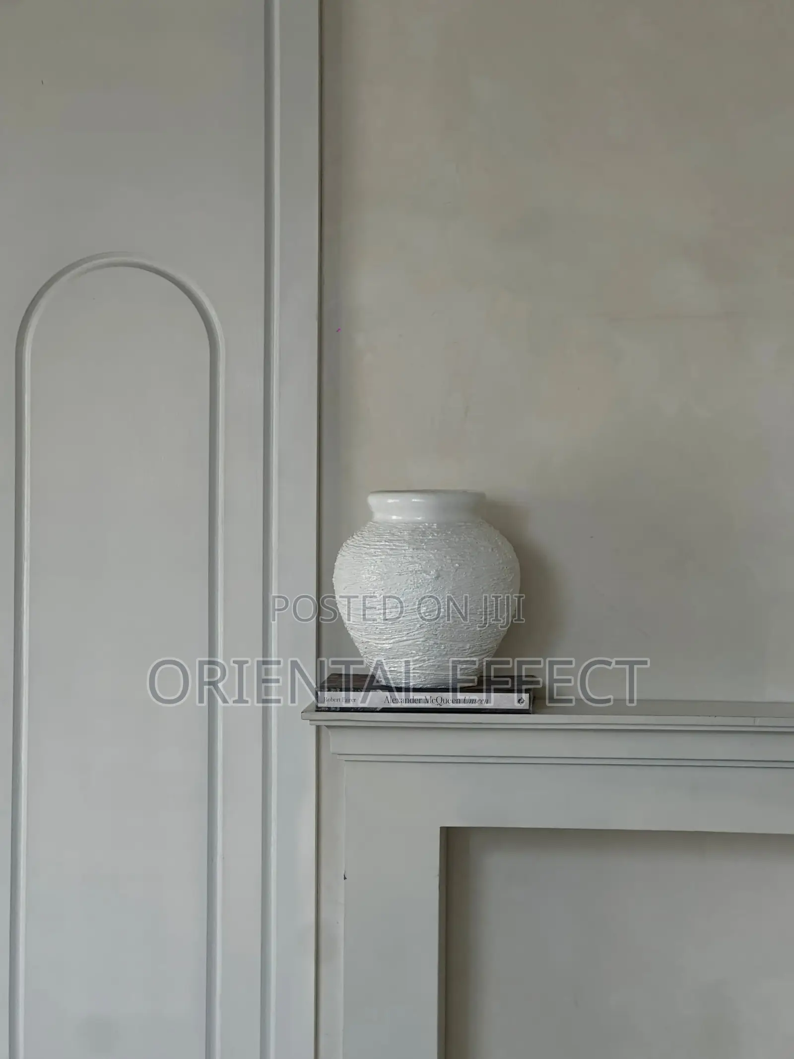 Medina Vase (White Texture)