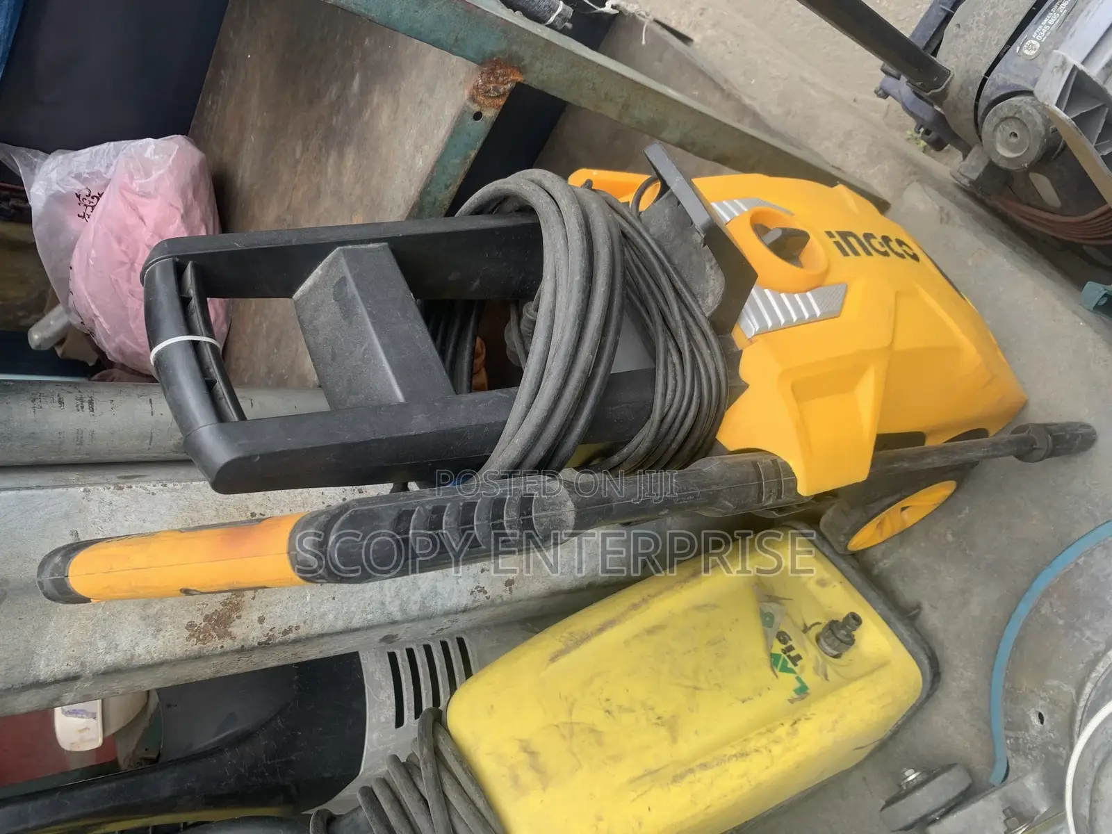 Pressure Washer