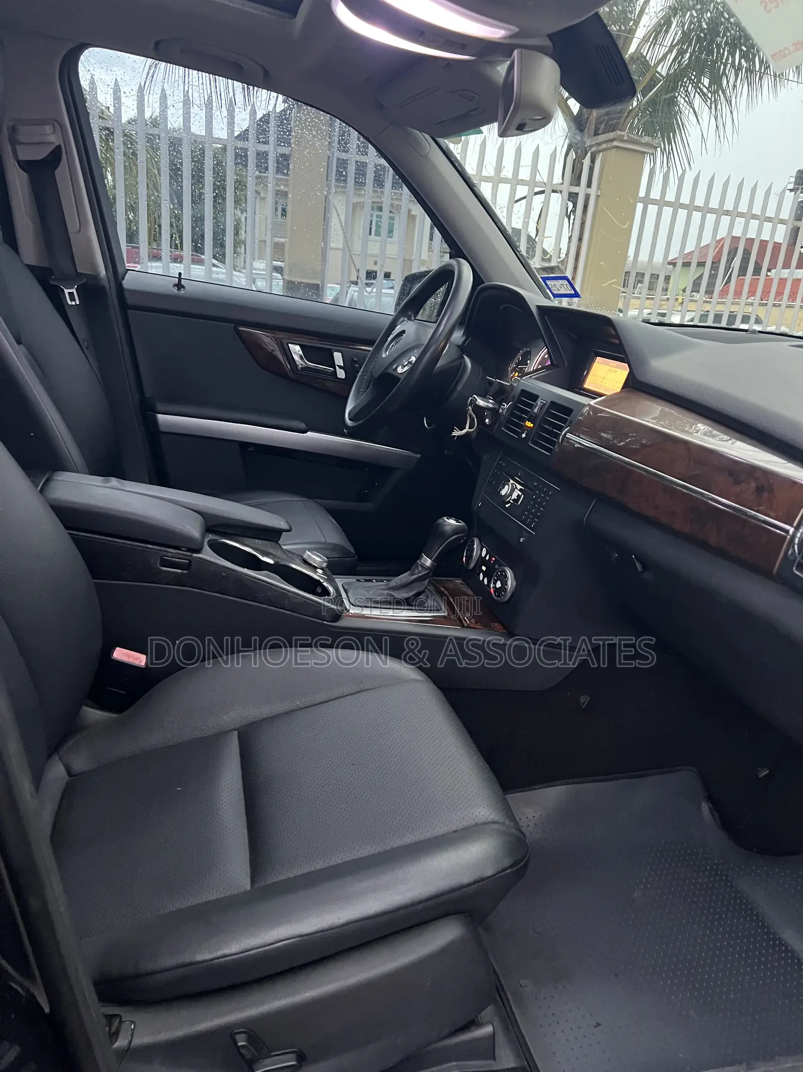 Mercedes-Benz GLK-Class 350 4MATIC 2010 Black