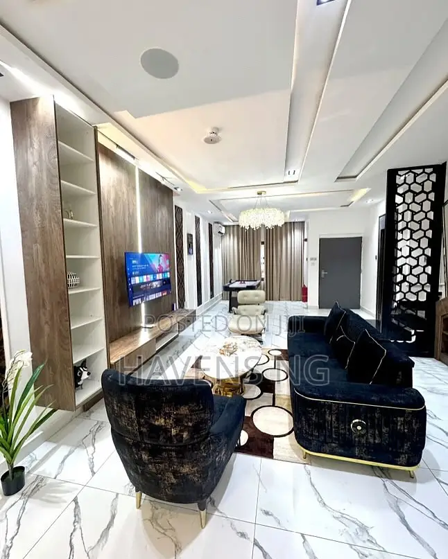 Luxury 4 Bedroom Duplex Apartment With Private Pool.