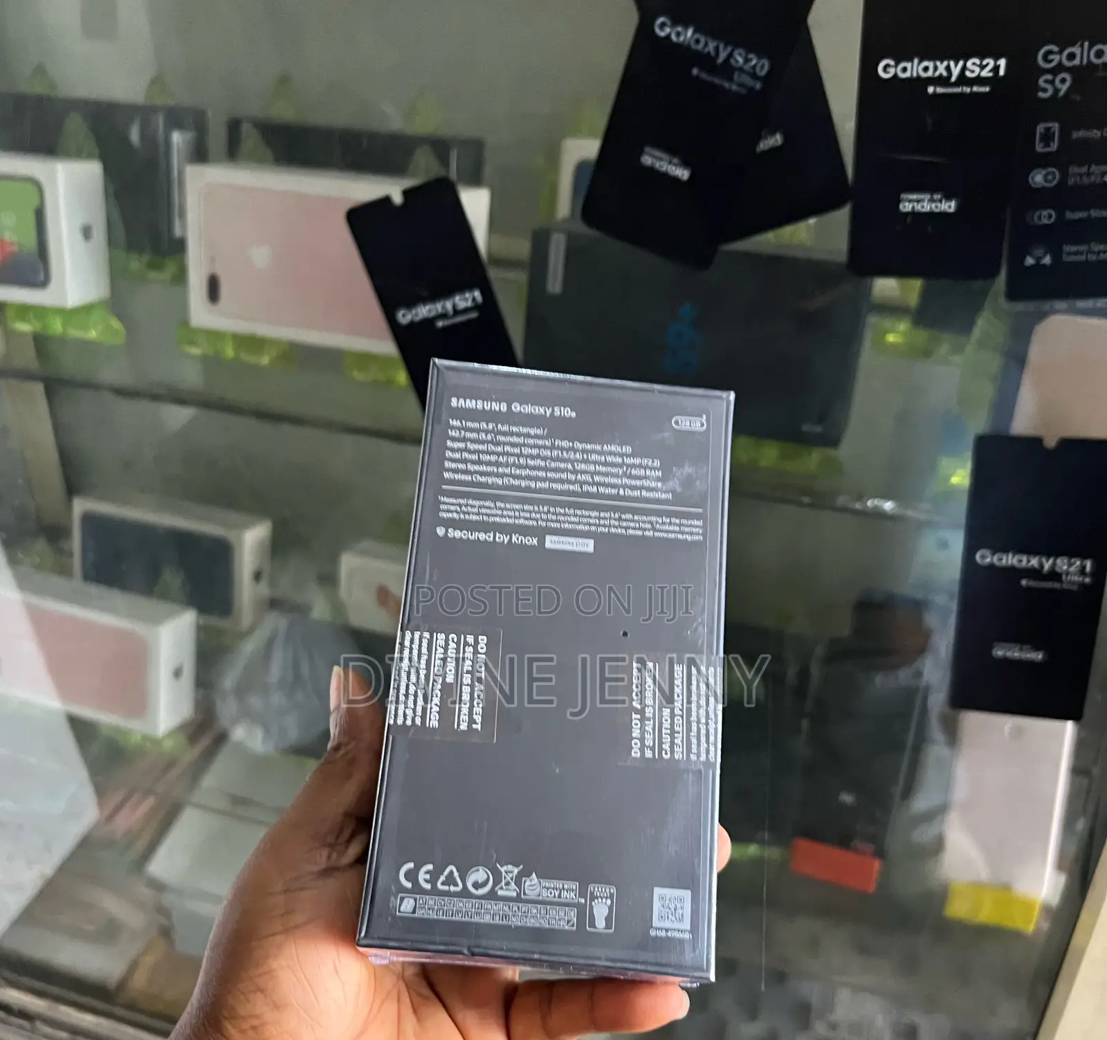 New Samsung Galaxy S10e 128 GB Black