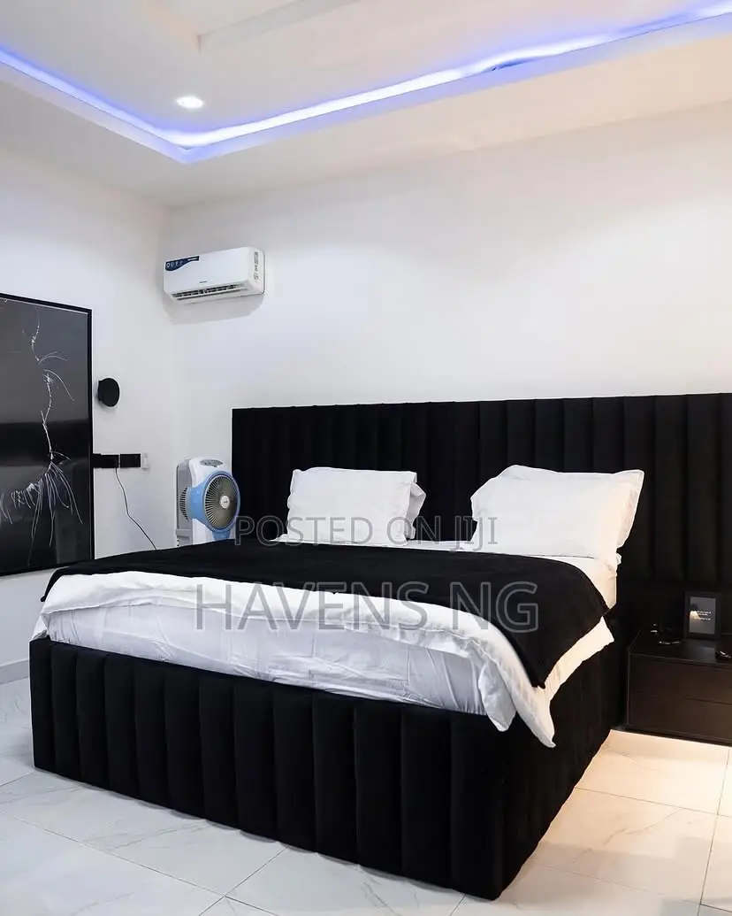 Modern 2-Bedroom Smart Home With Modern Facilities