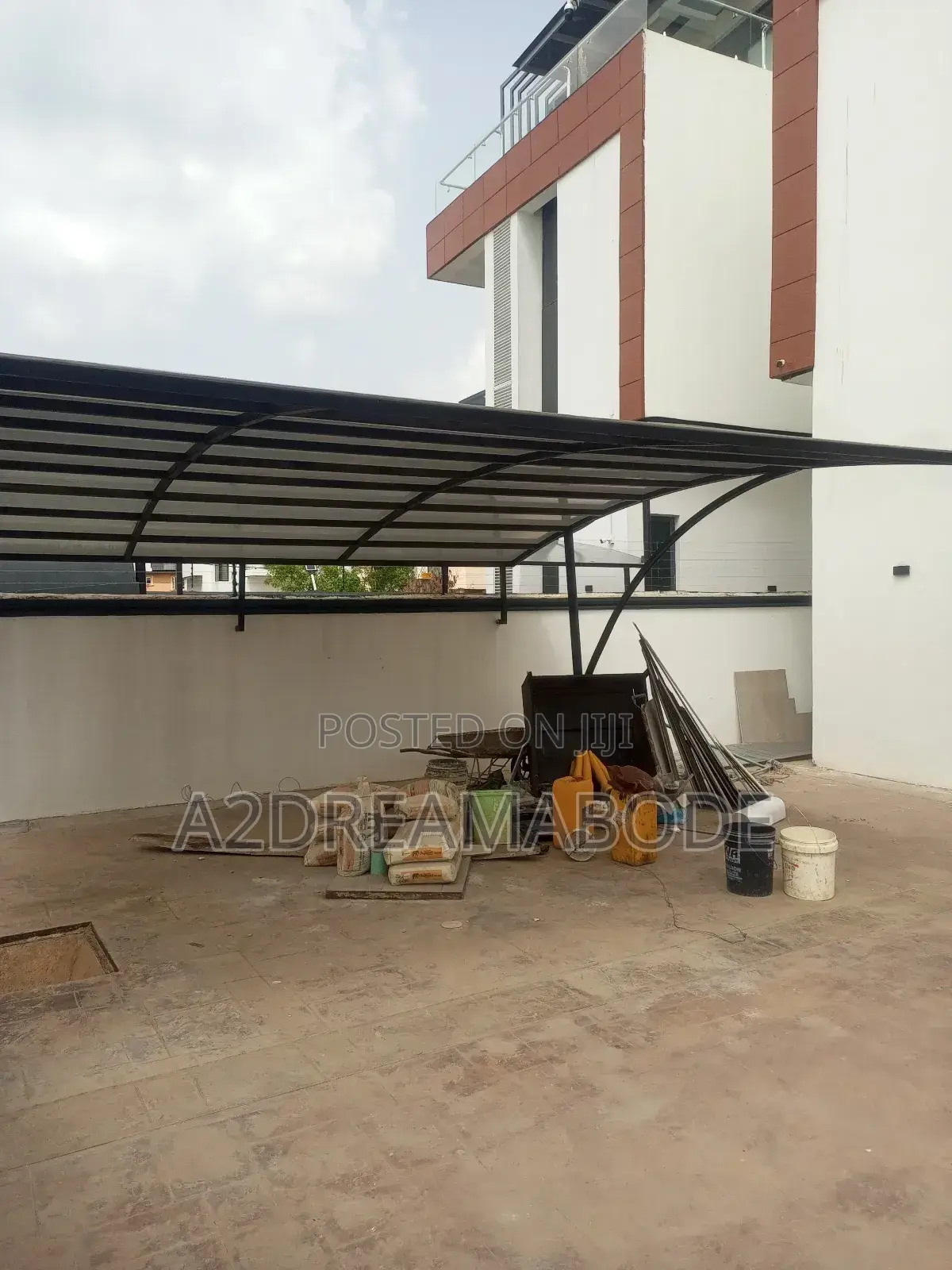 5bdrm Duplex in Opic Estate, Isheri North for sale