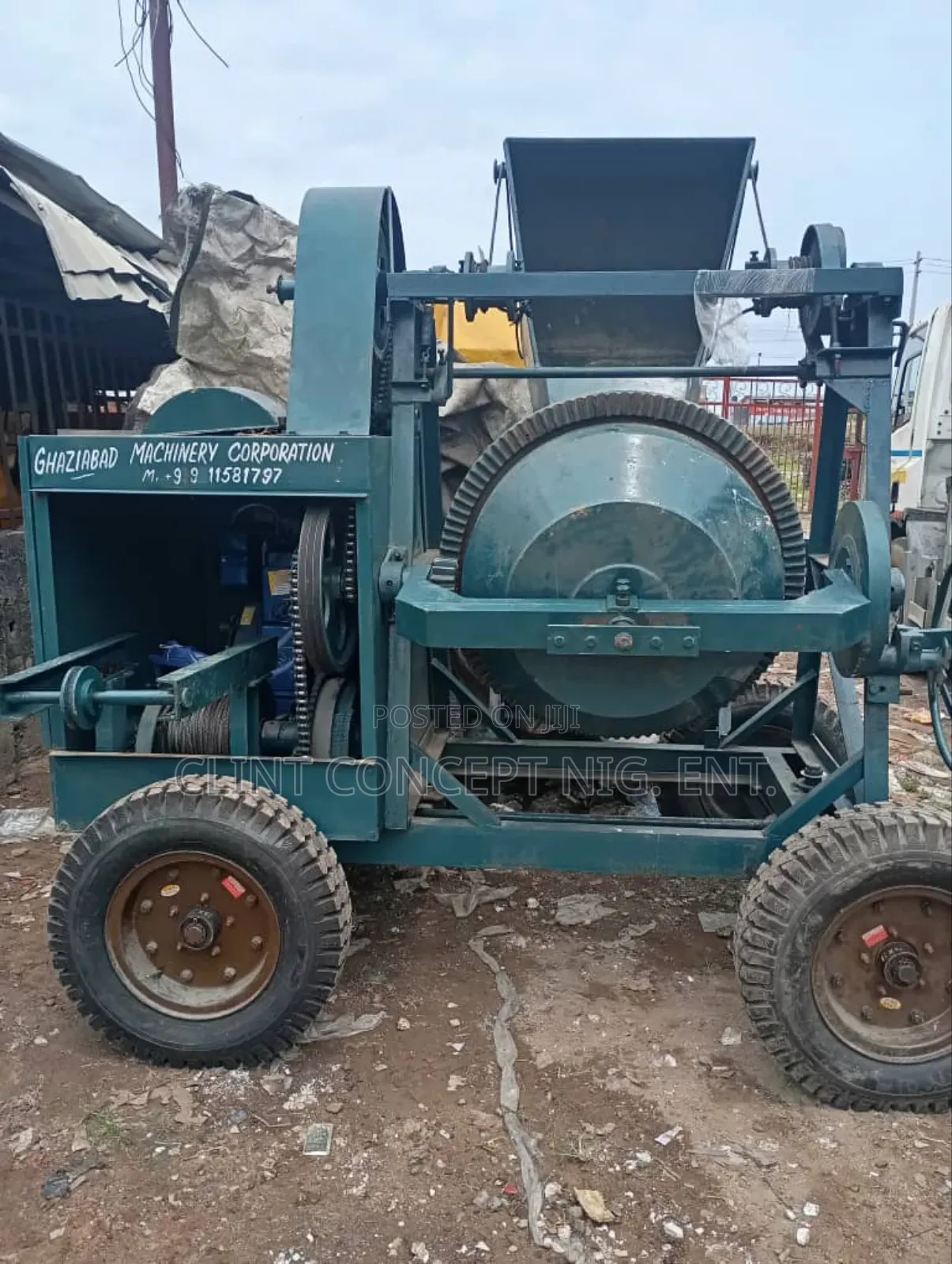 560 Litres Of Diesel Engine Concrete Mixer With Hoist