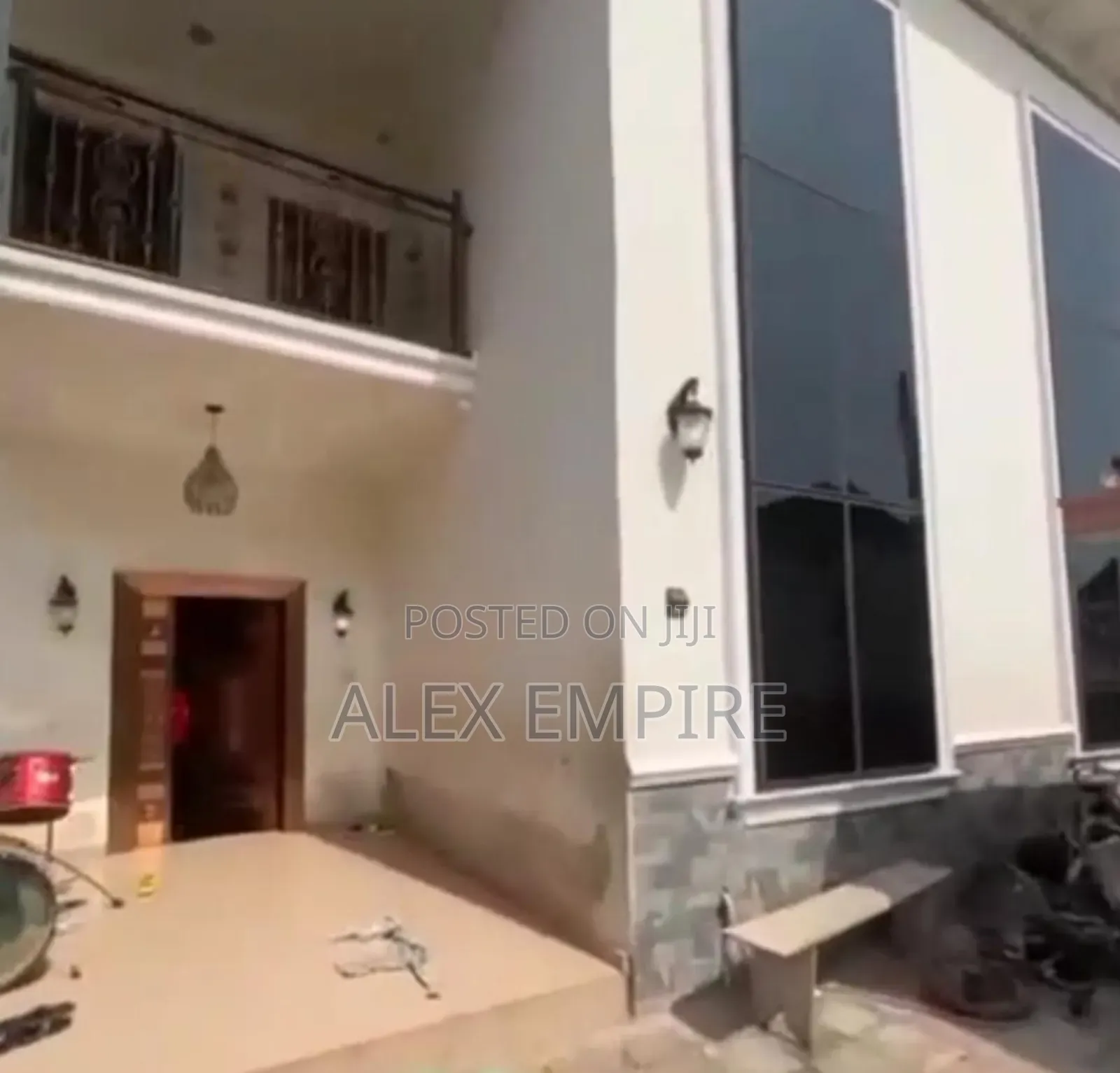 5bdrm Duplex in Ago Palace for sale