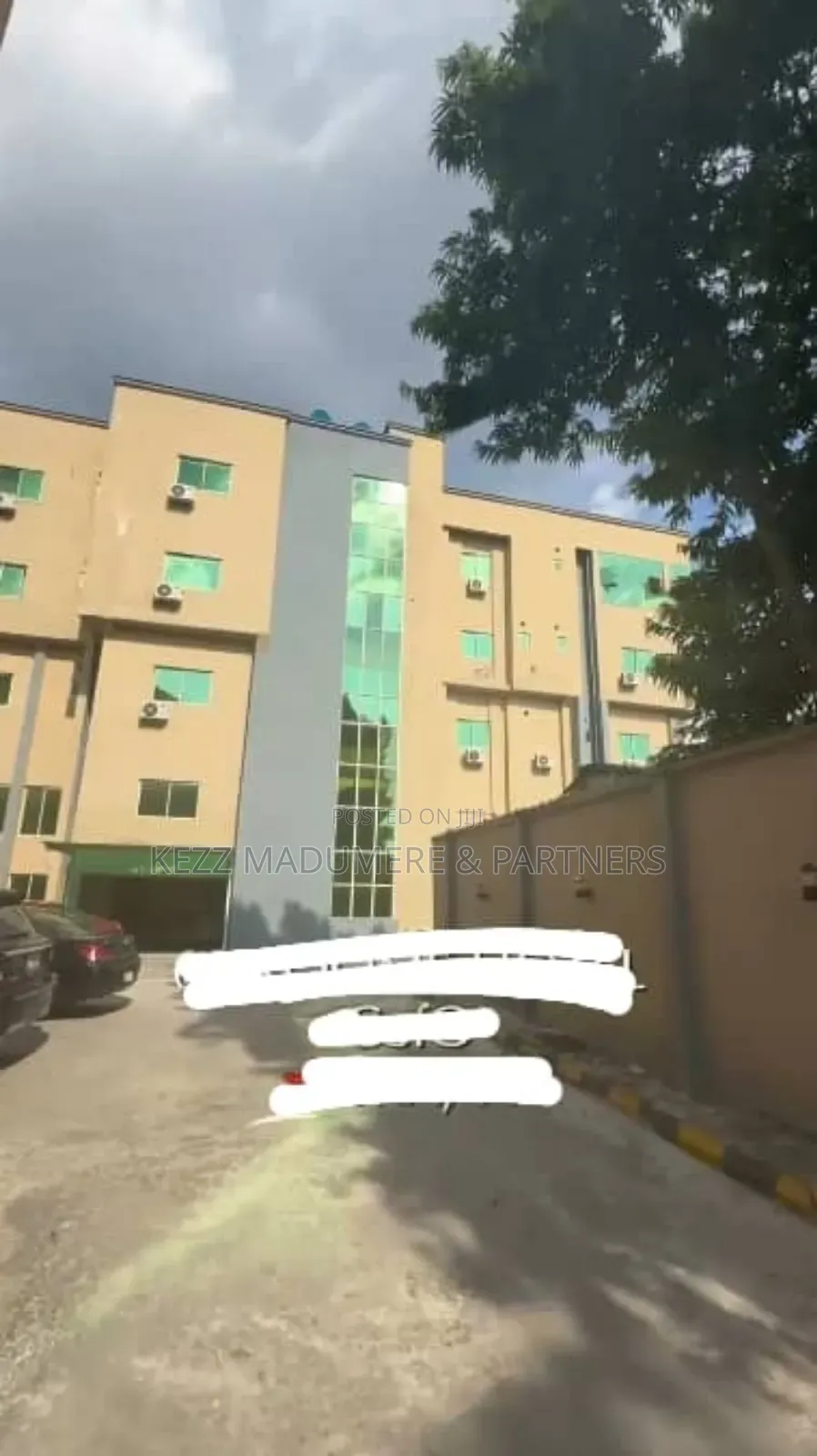 For Sale : 60 Rooms Hotel on 61⁄2 Plots , New Gra, Ph