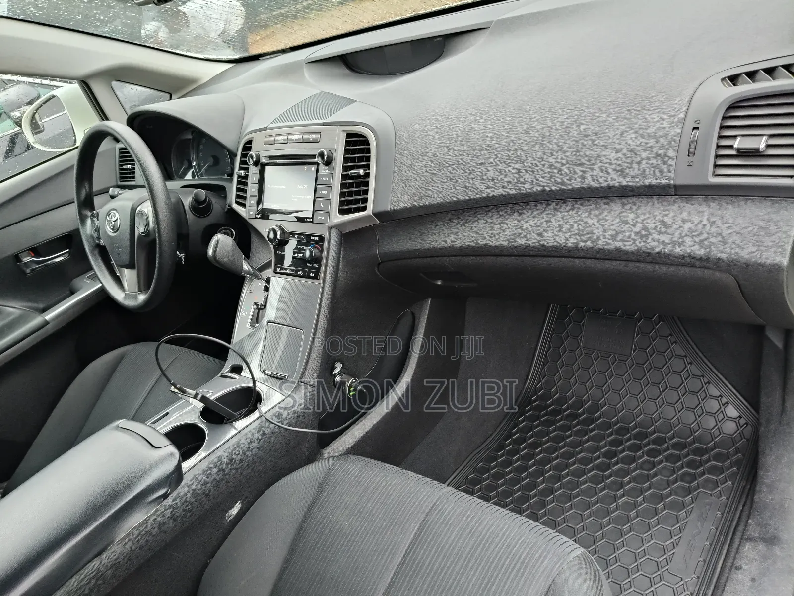 Toyota Venza LE 4dr Wagon (2.7L 4cyl 6A) 2015 White