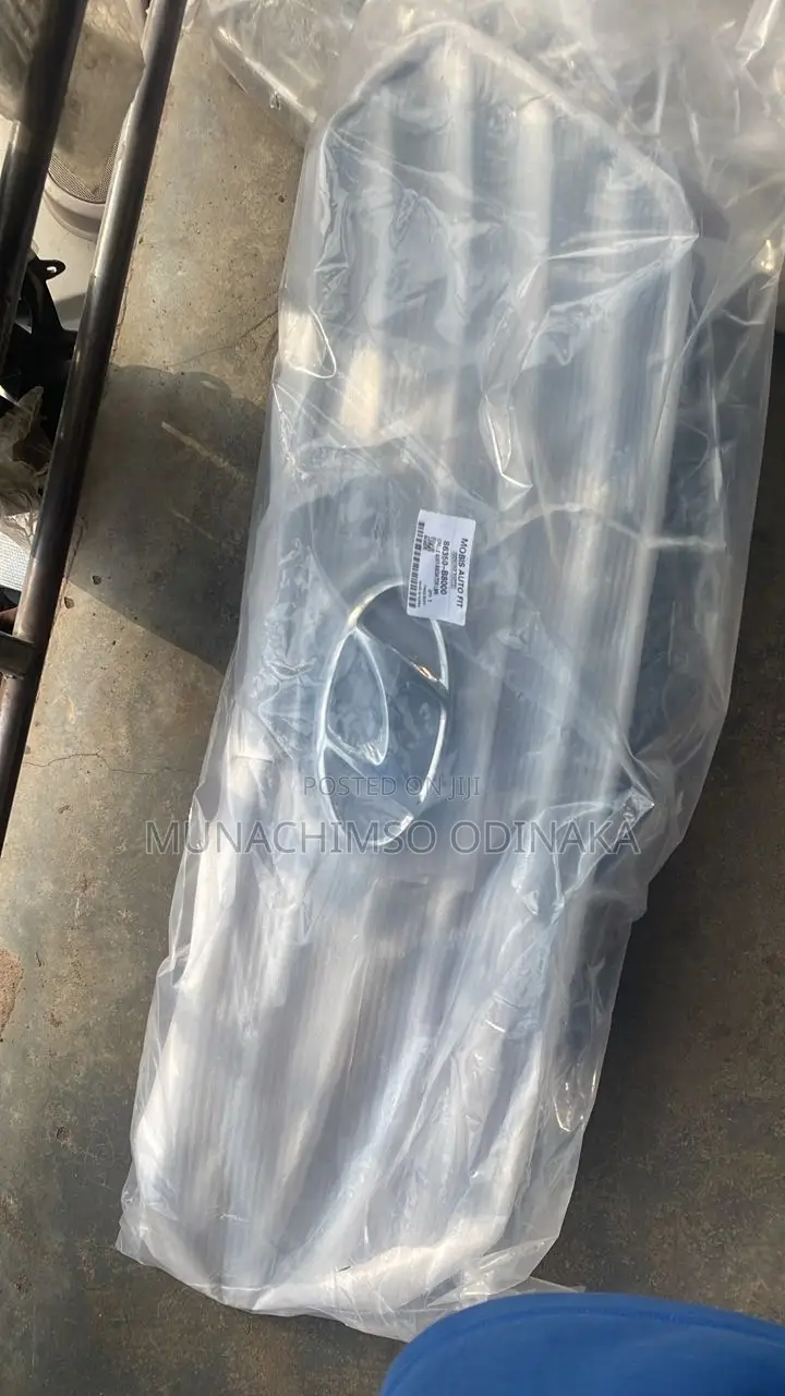 Front Grill Hyundai Santa Fe 2013-2015