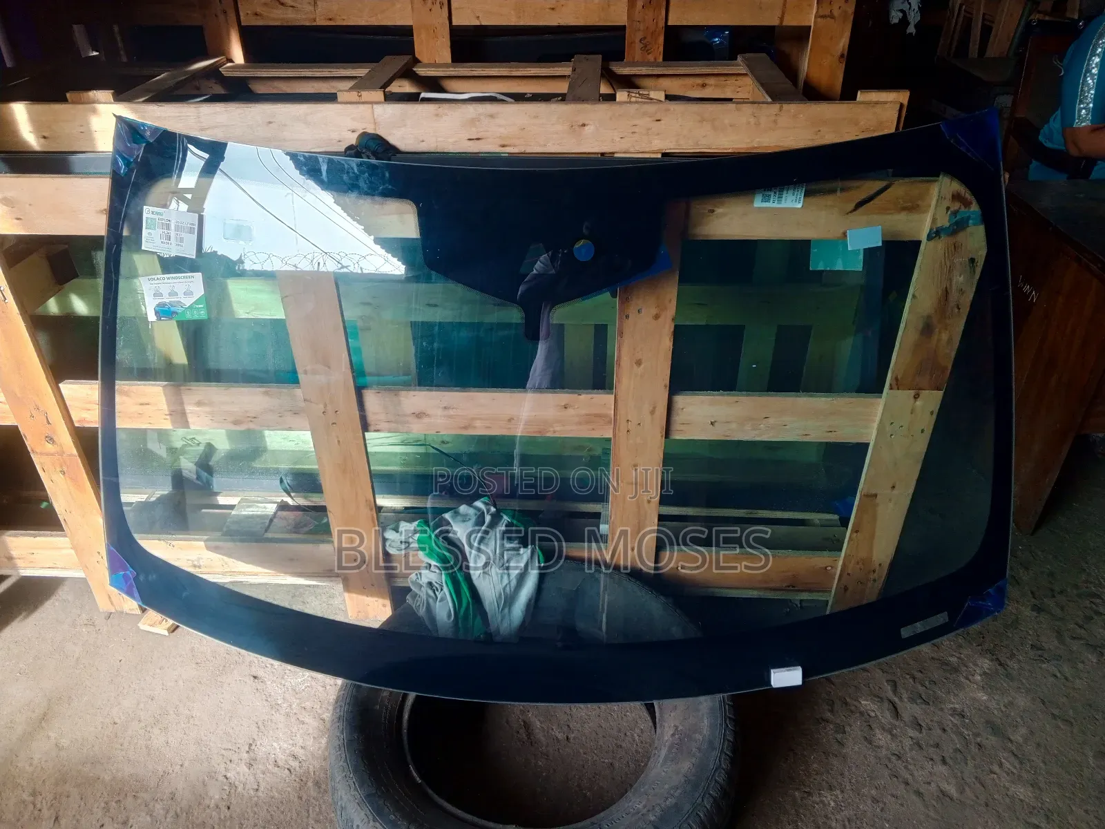 Ford Explorer 2022 Front Windscreen