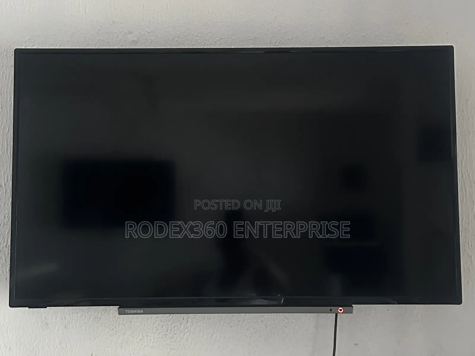 32” Toshiba Smart Tv For Sale