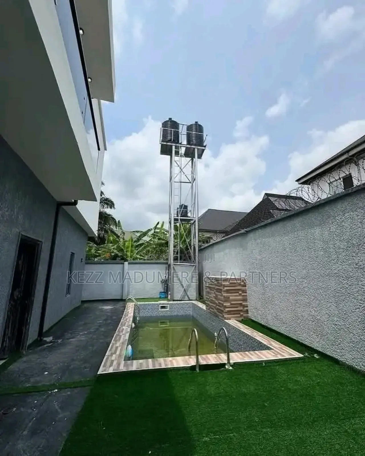 5bdrm Duplex in Ada George Port for sale