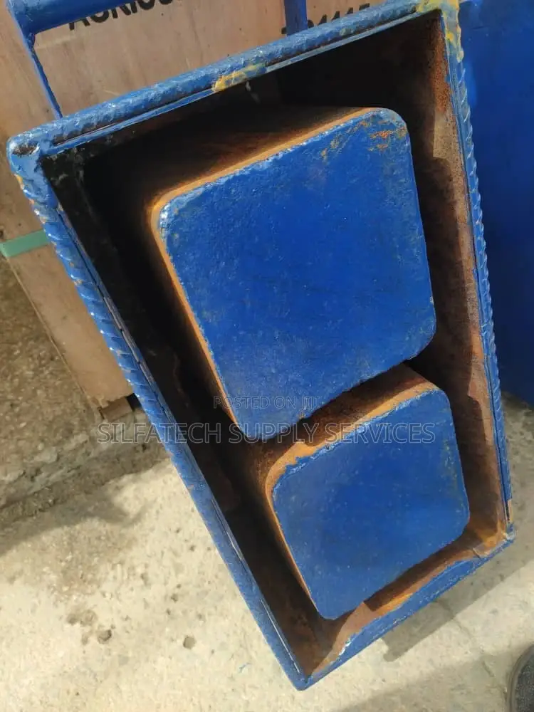 Block Moulding Case