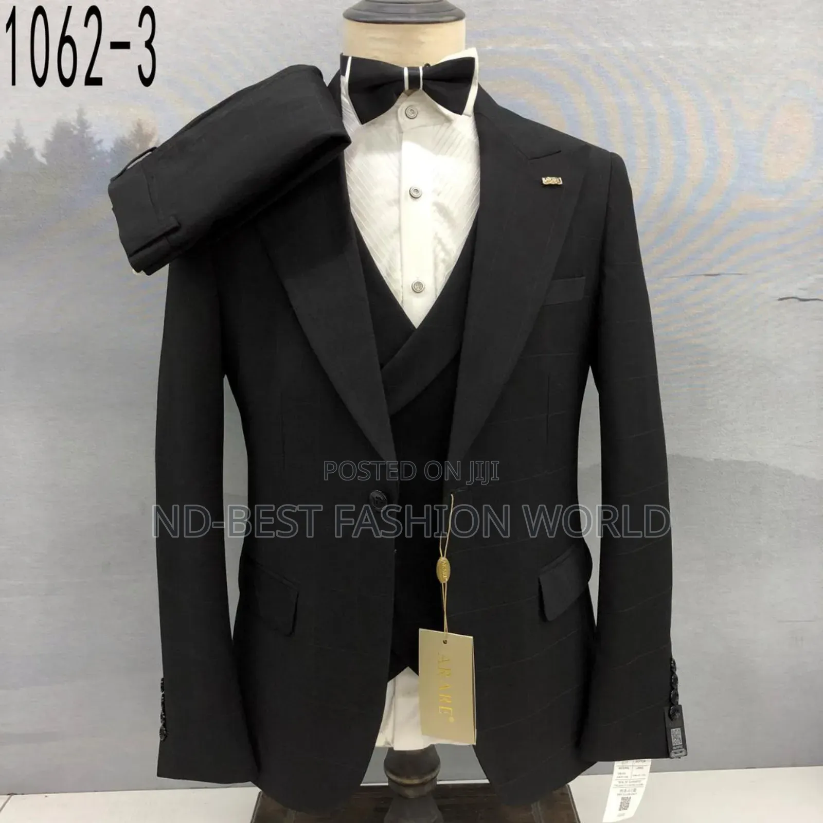 Quality Men's Blue Suit