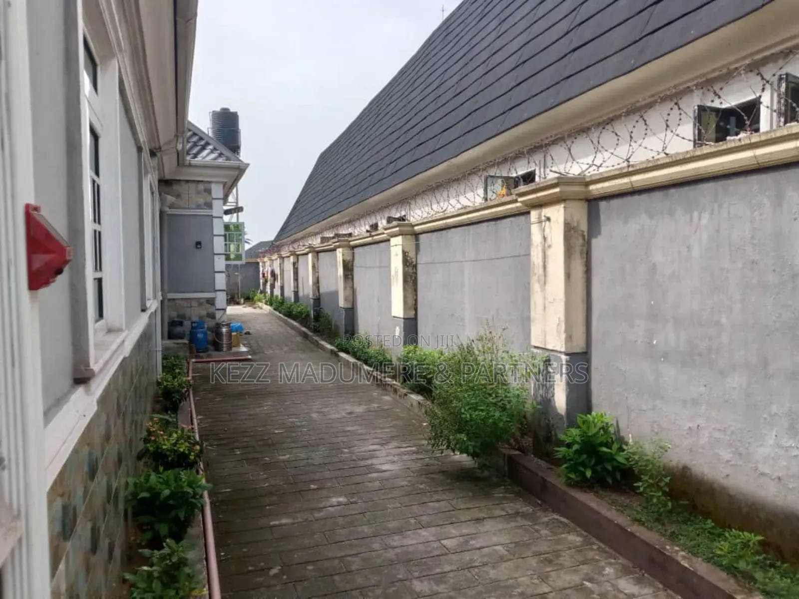 5bdrm Bungalow in Omagwa , Port for sale
