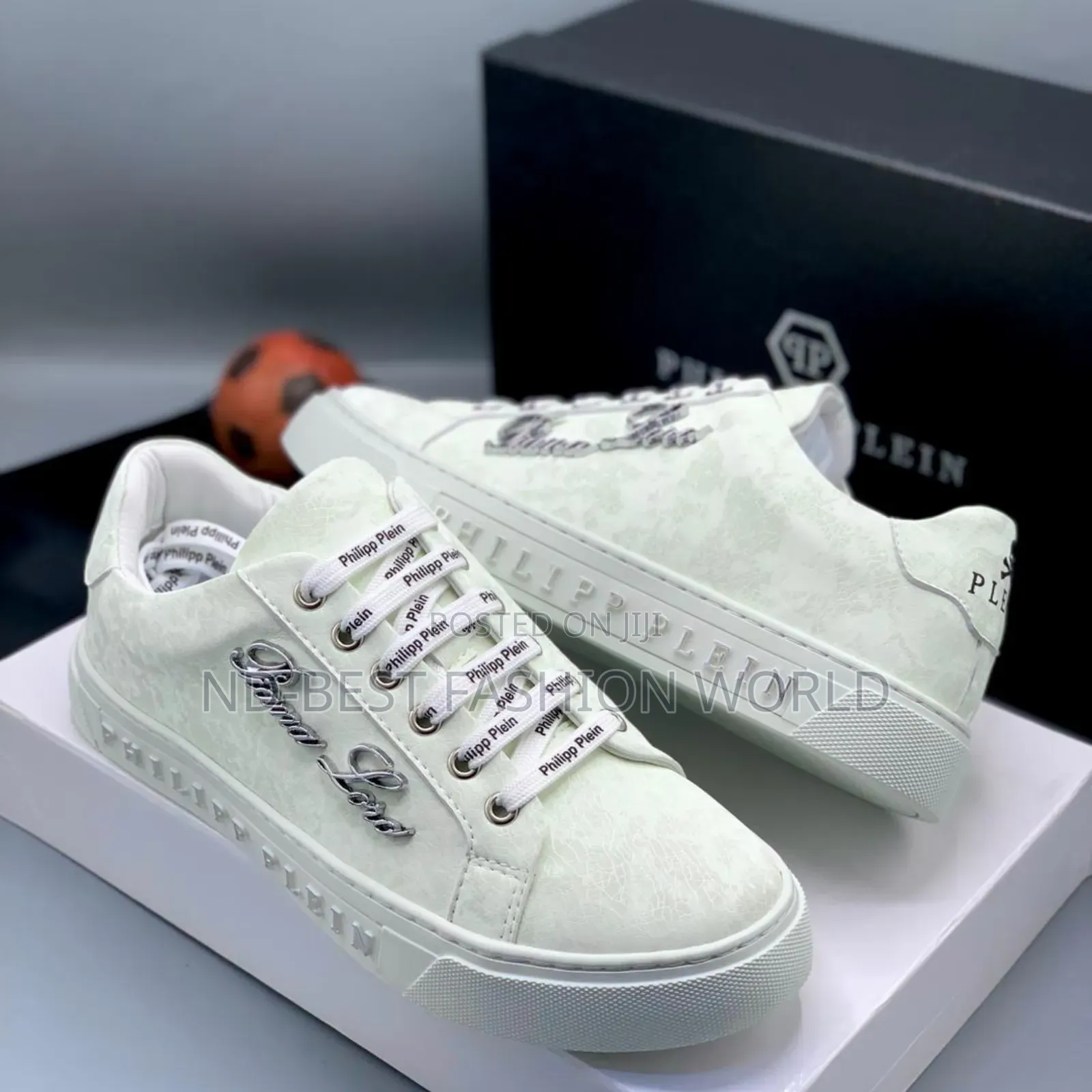 Quality Men's White Sneakers