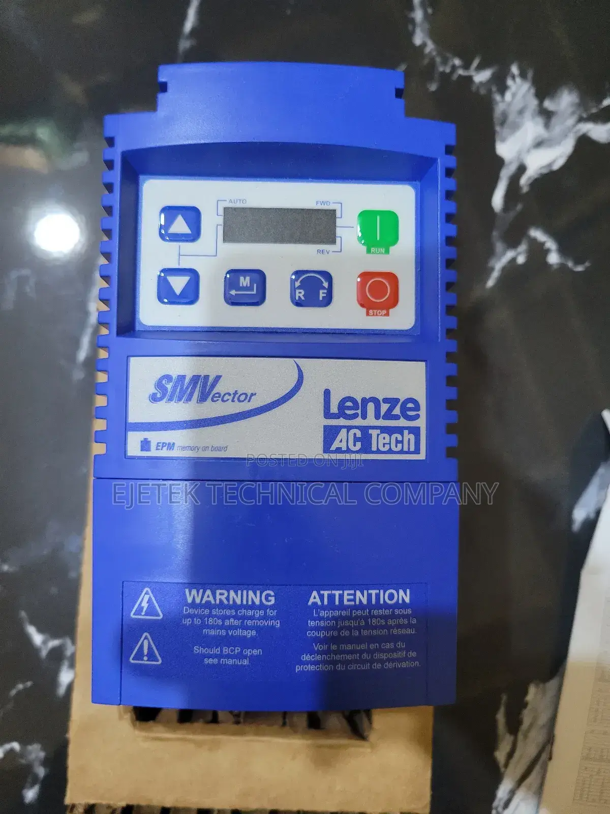 Lenze Inverter Drive 0.75kw 220v