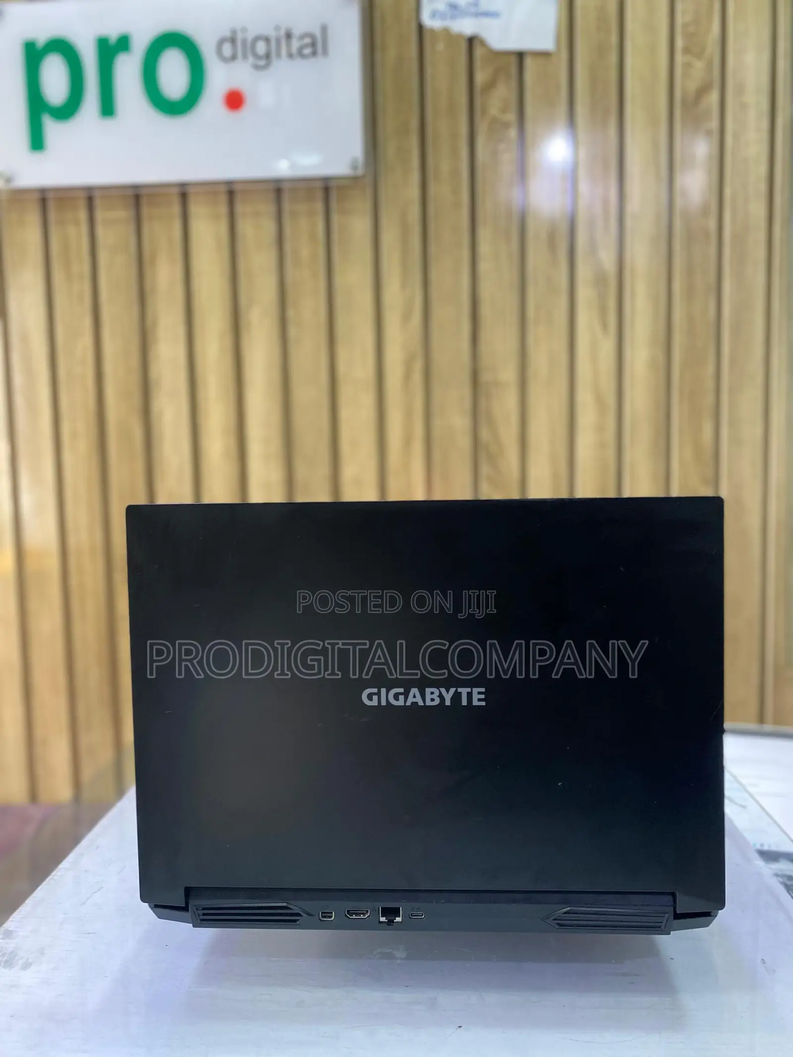 Laptop Gigabyte 16GB AMD Ryzen 5 SSD 512GB