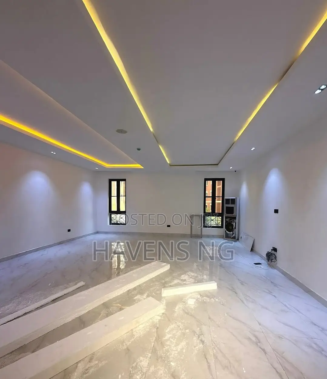7bdrm Duplex in Asokoro for sale