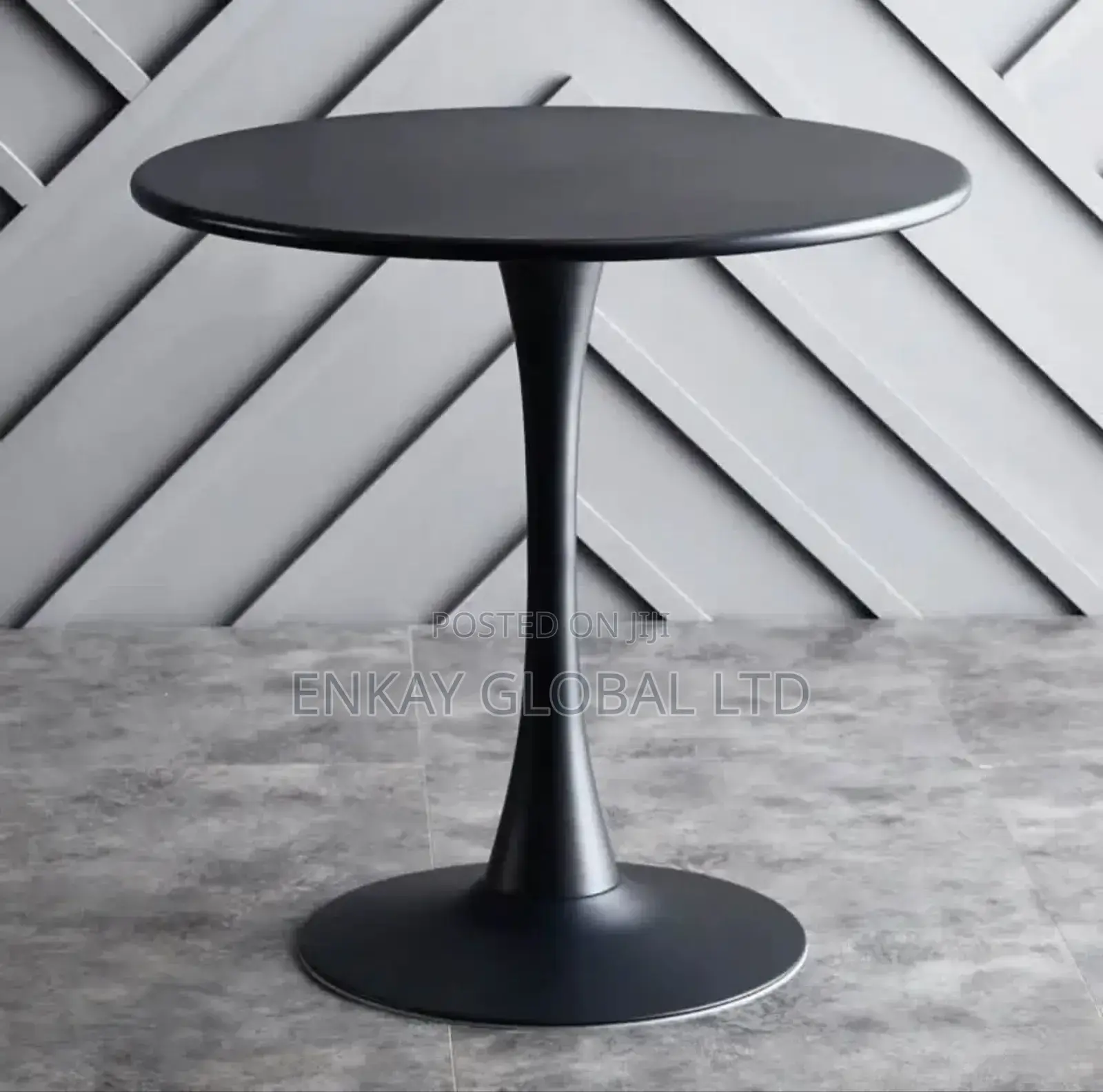 Quality Round Bar Table