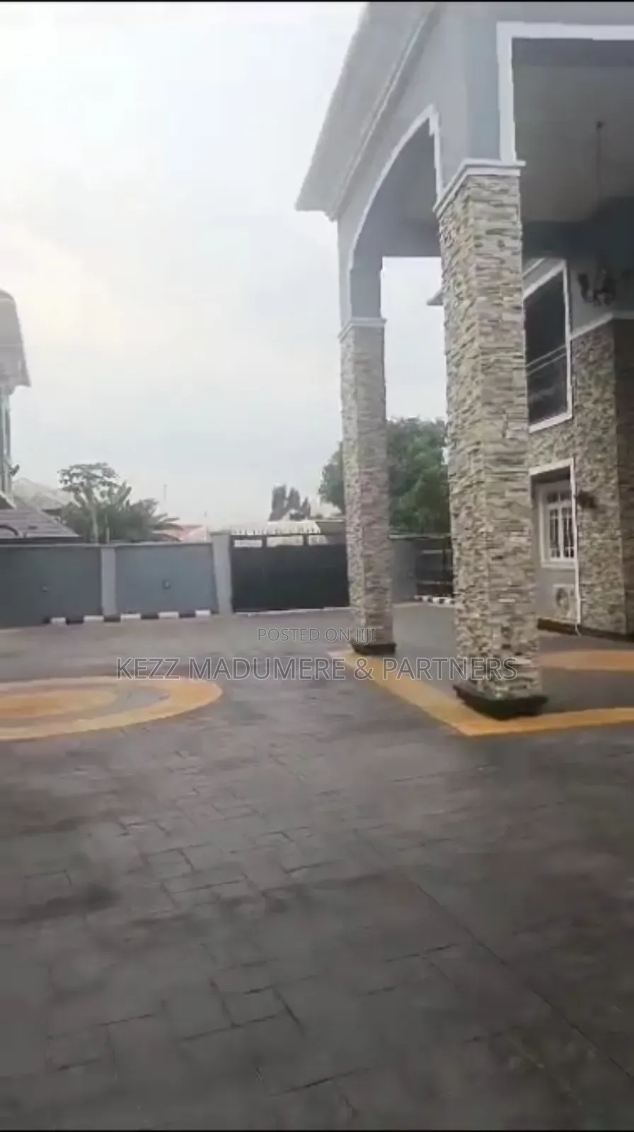 5bdrm Duplex in Woji , Port Harcourt for sale