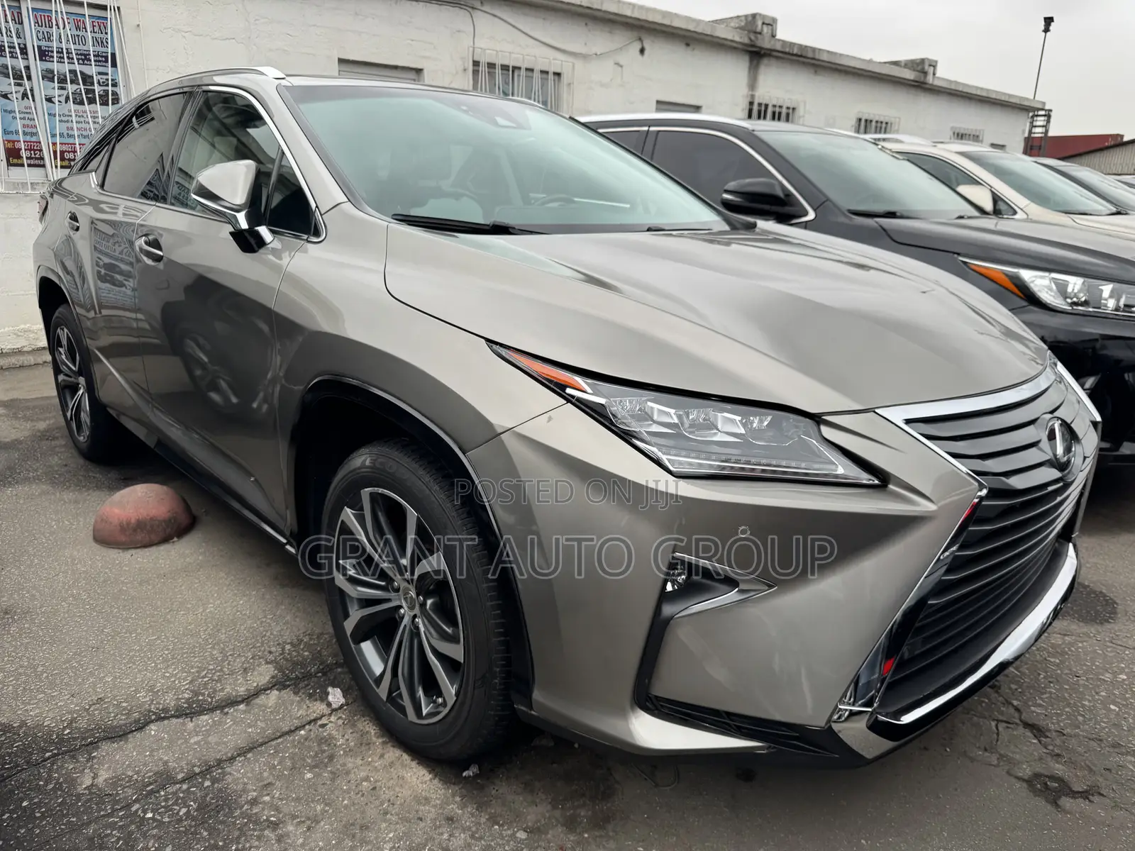 Lexus RX 350 2017 Gold