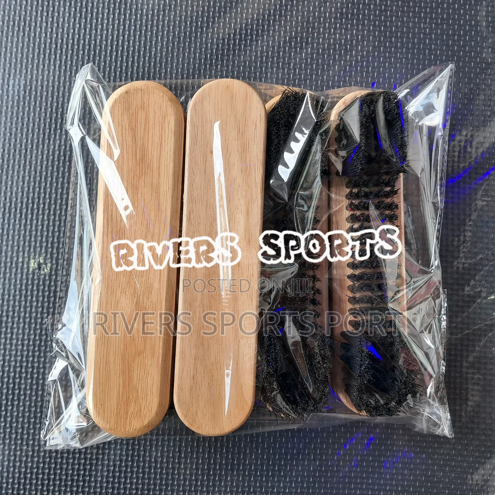 Snooker Pool Table Corner and Rail Brush for Table Cleaning