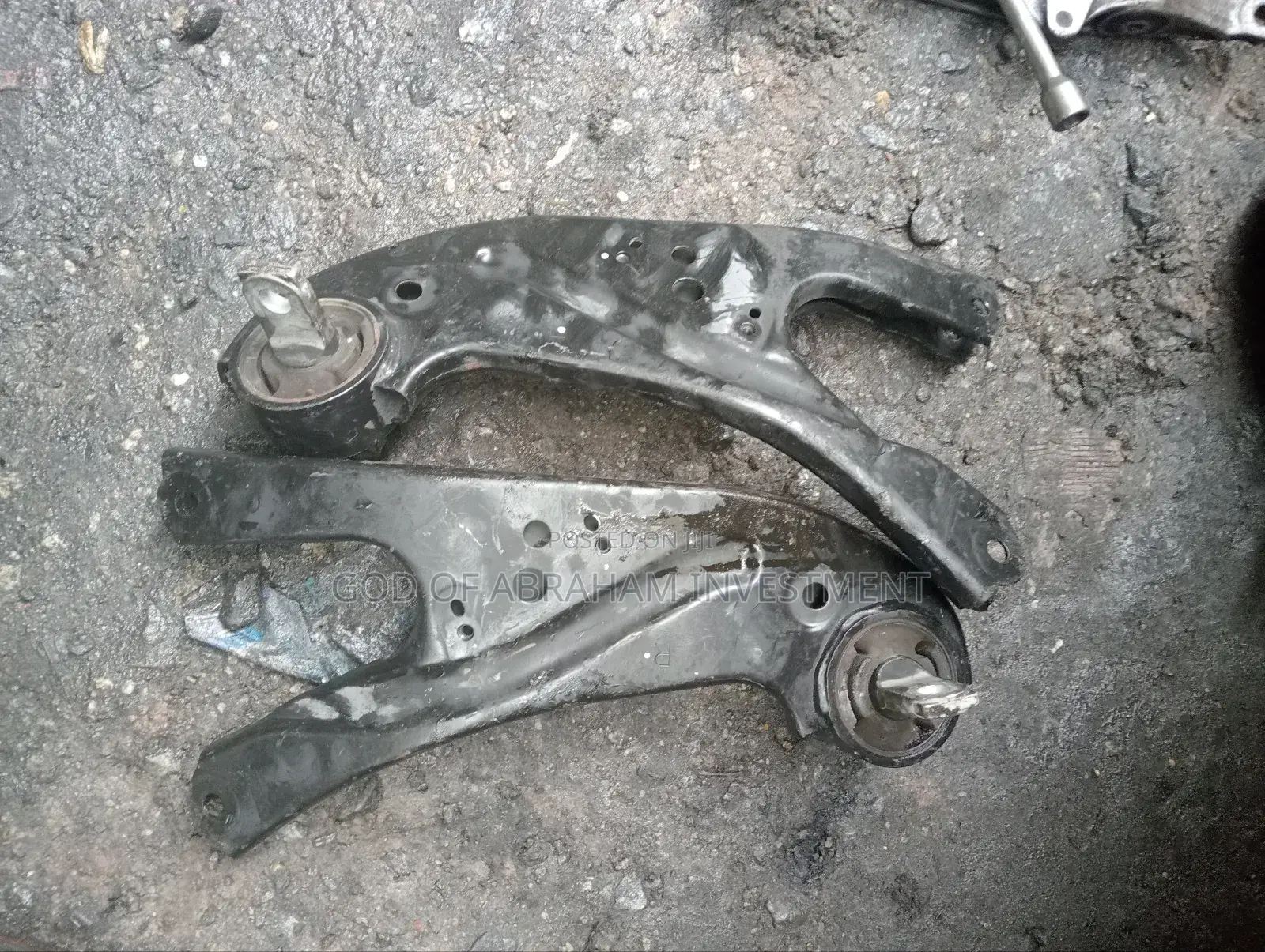 Toyota Lexus Rx350 Arms 2012 Model