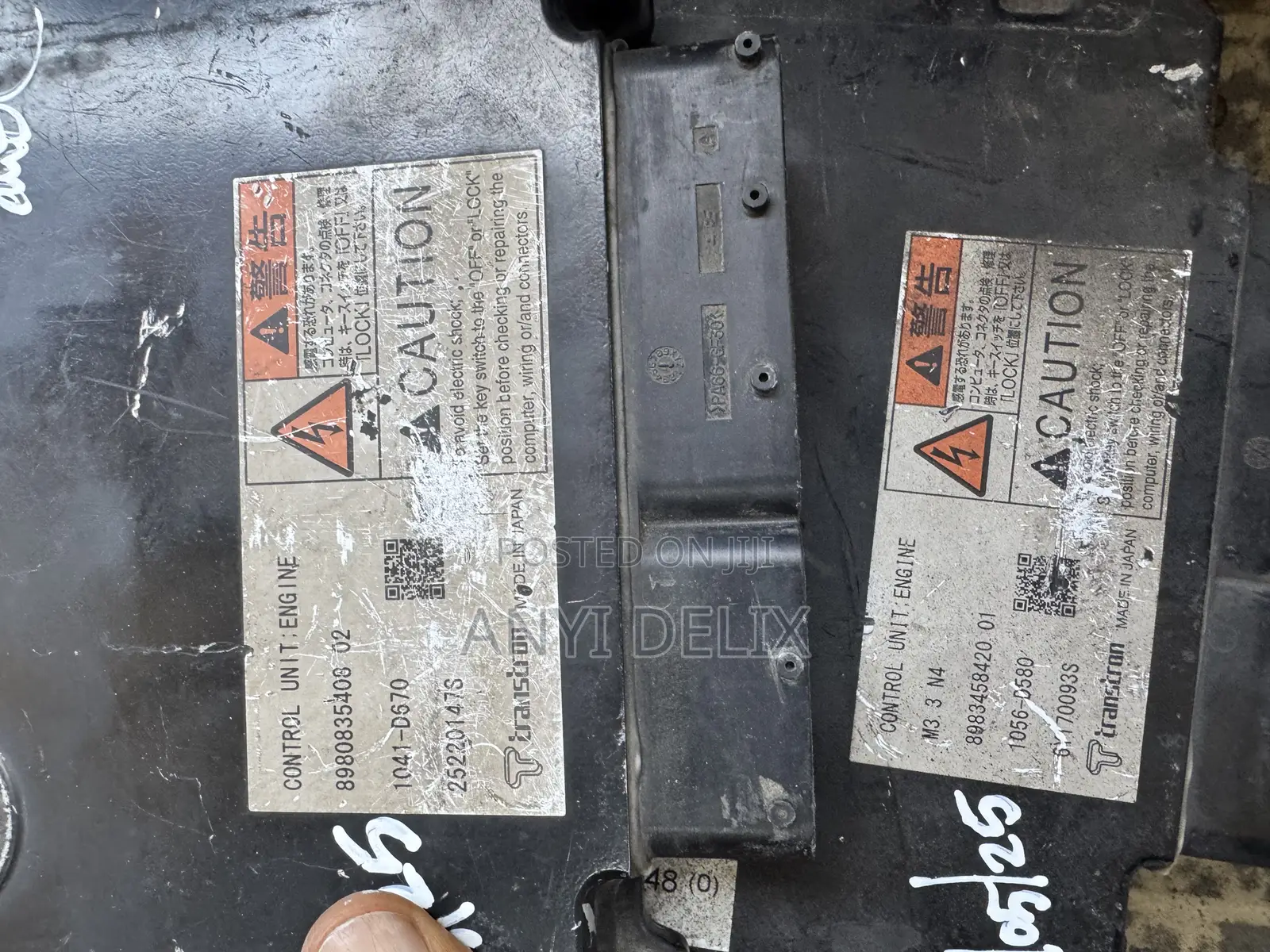 Ecu Brain Box Isuzu Elf 2013 TKG-Nlr85n 01