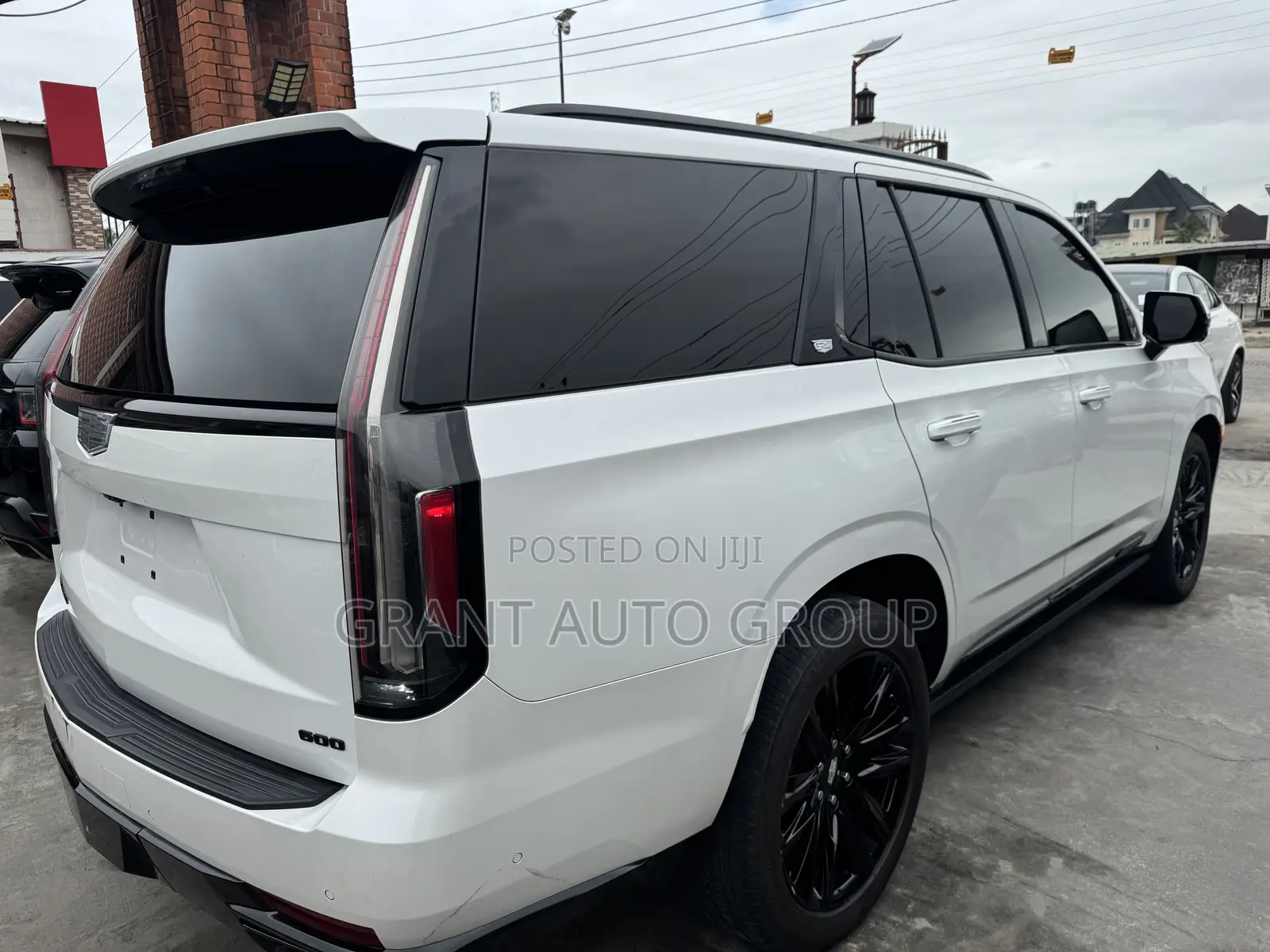 Cadillac Escalade 2022 White