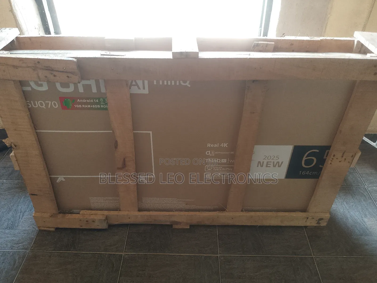 65 Inches Auto Rotate Tv