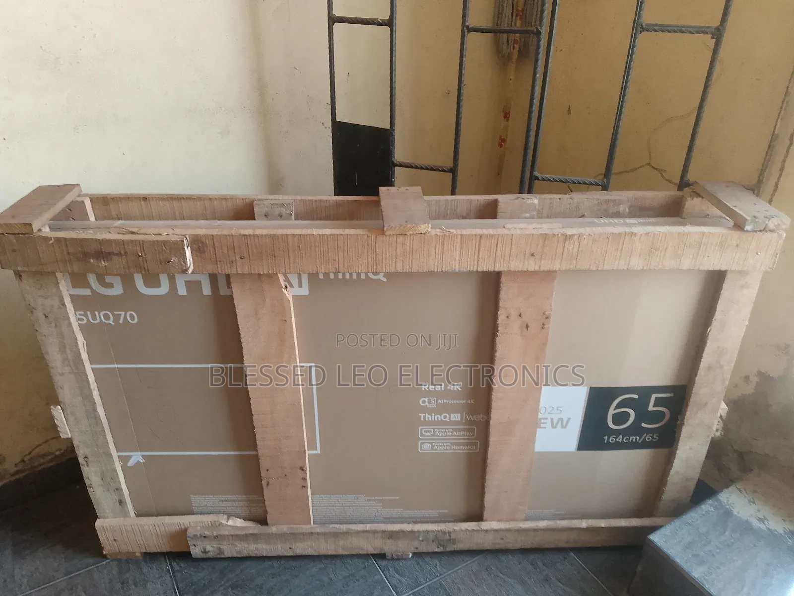 65 Inches Super Grade Tv Version