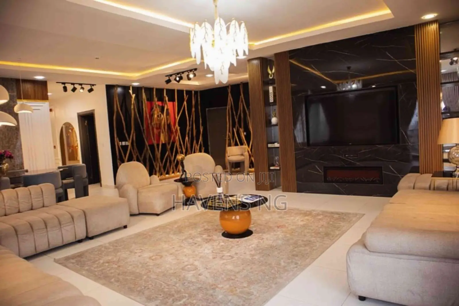 Spacious Waterfront 3-Bedroom Apartment | Short Stay