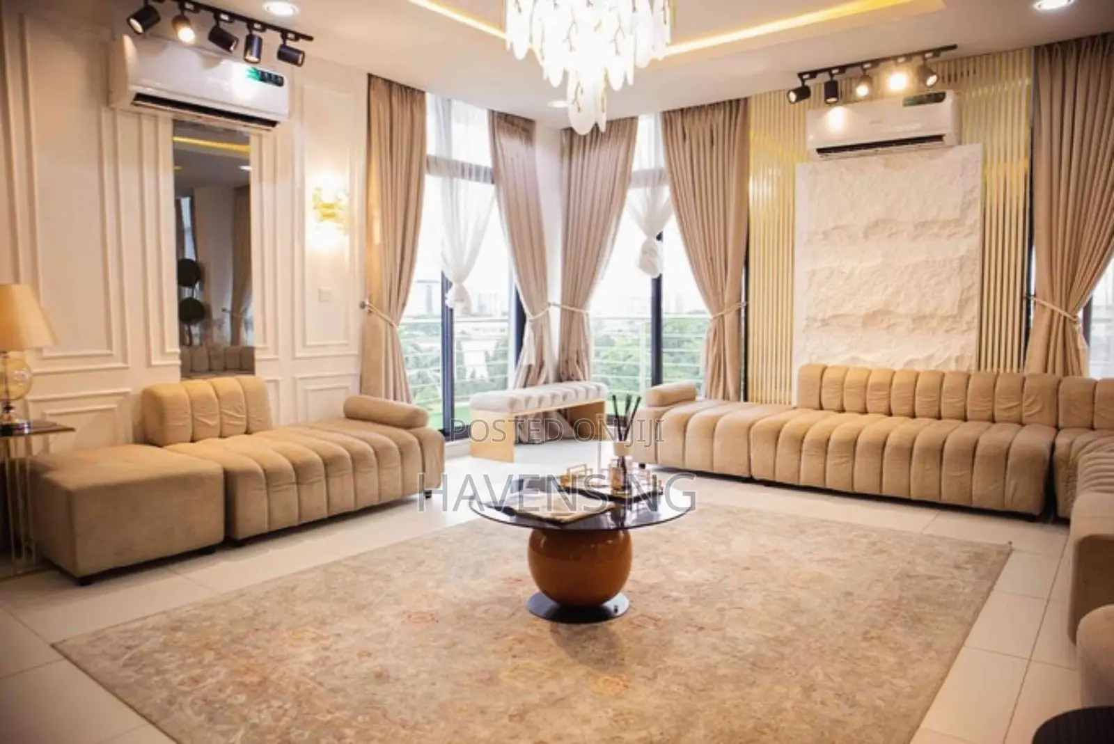 Spacious Waterfront 3-Bedroom Apartment | Short Stay