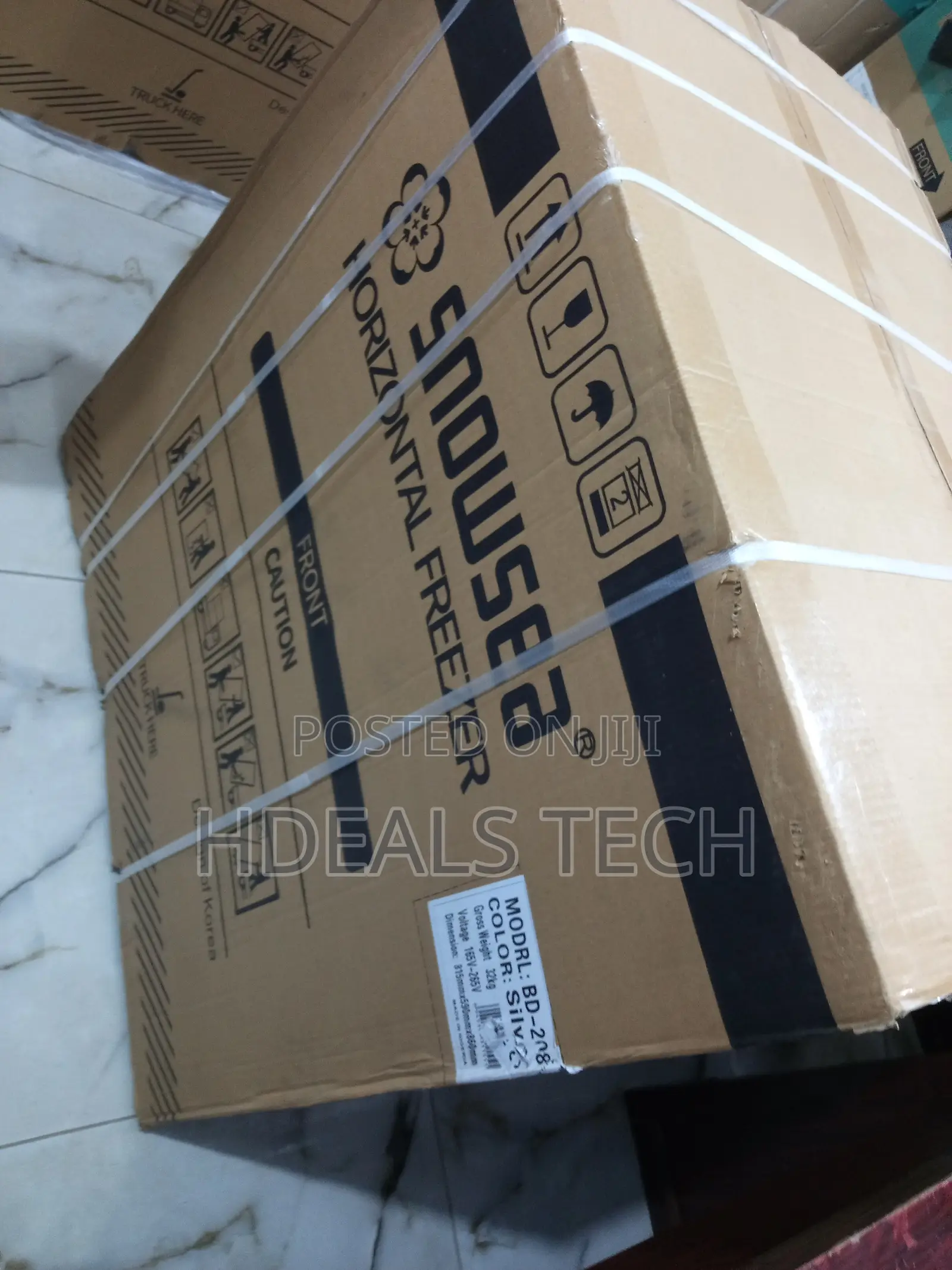 Snowsea Bd-208 - Ideal Chest Freezer for Small Families