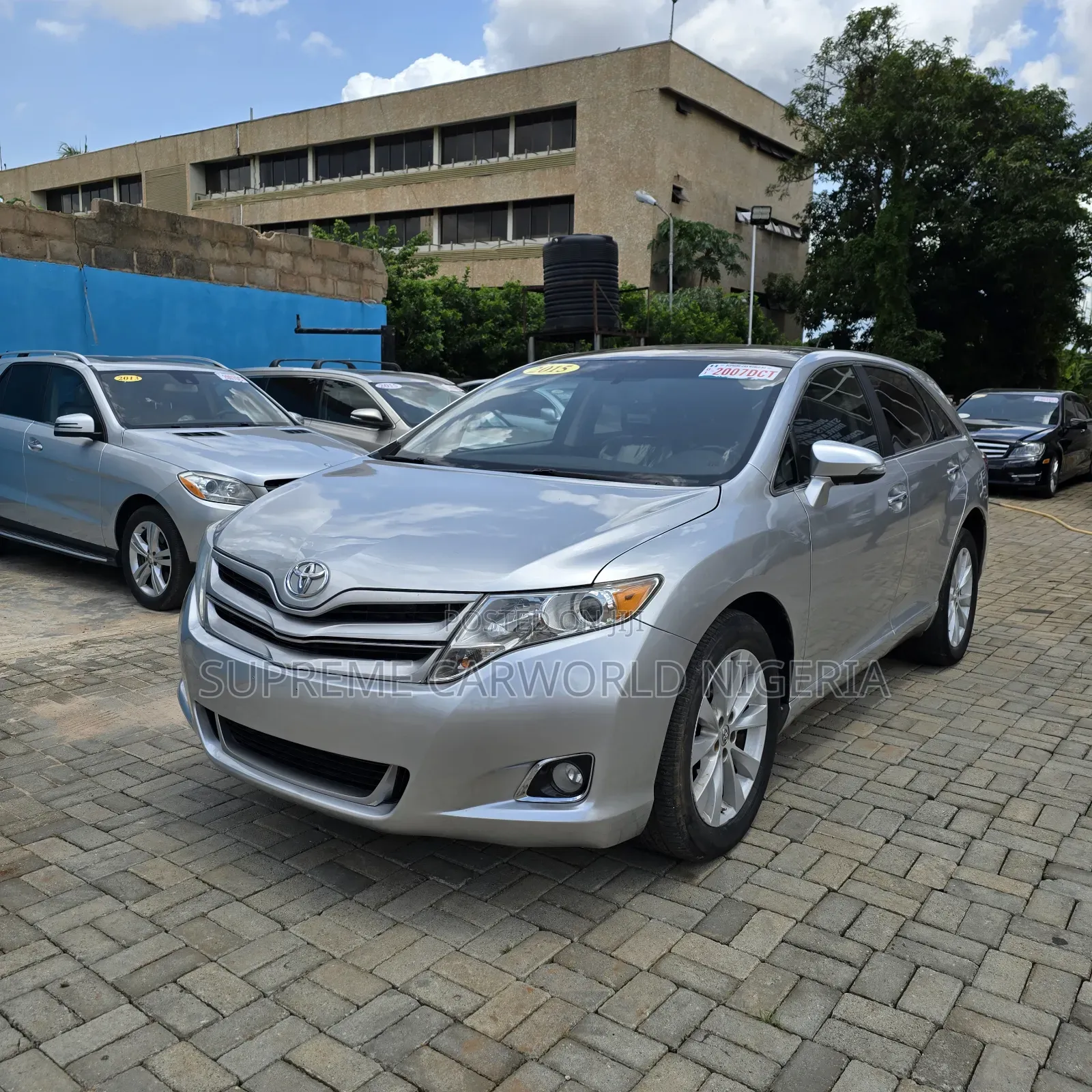 Toyota Venza XLE 4dr Wagon AWD (2.7L 4cyl 6A) 2015 Silver