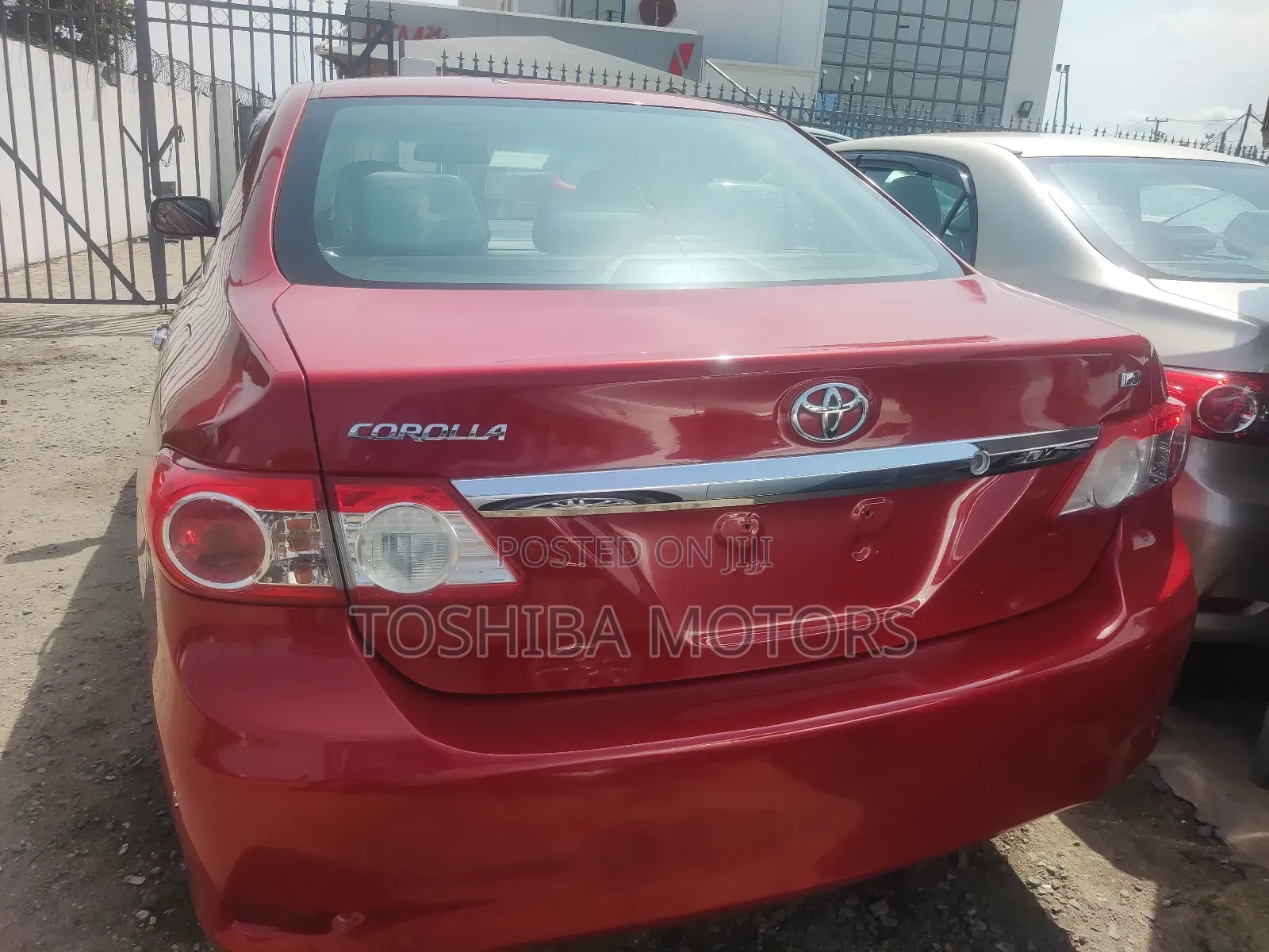 Toyota Corolla LE Special Edition 4dr Sedan (1.8L 4cyl 4A) 2013 Red