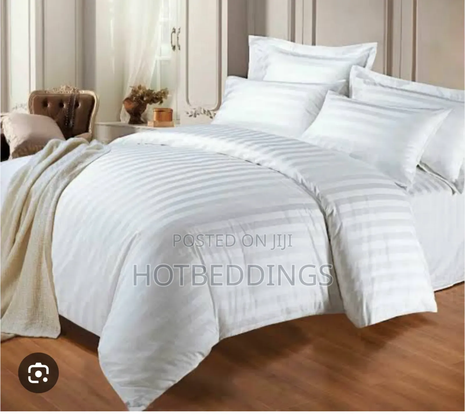 Unique Silk Duvet, Bedsheet and 4 Pillow Cases