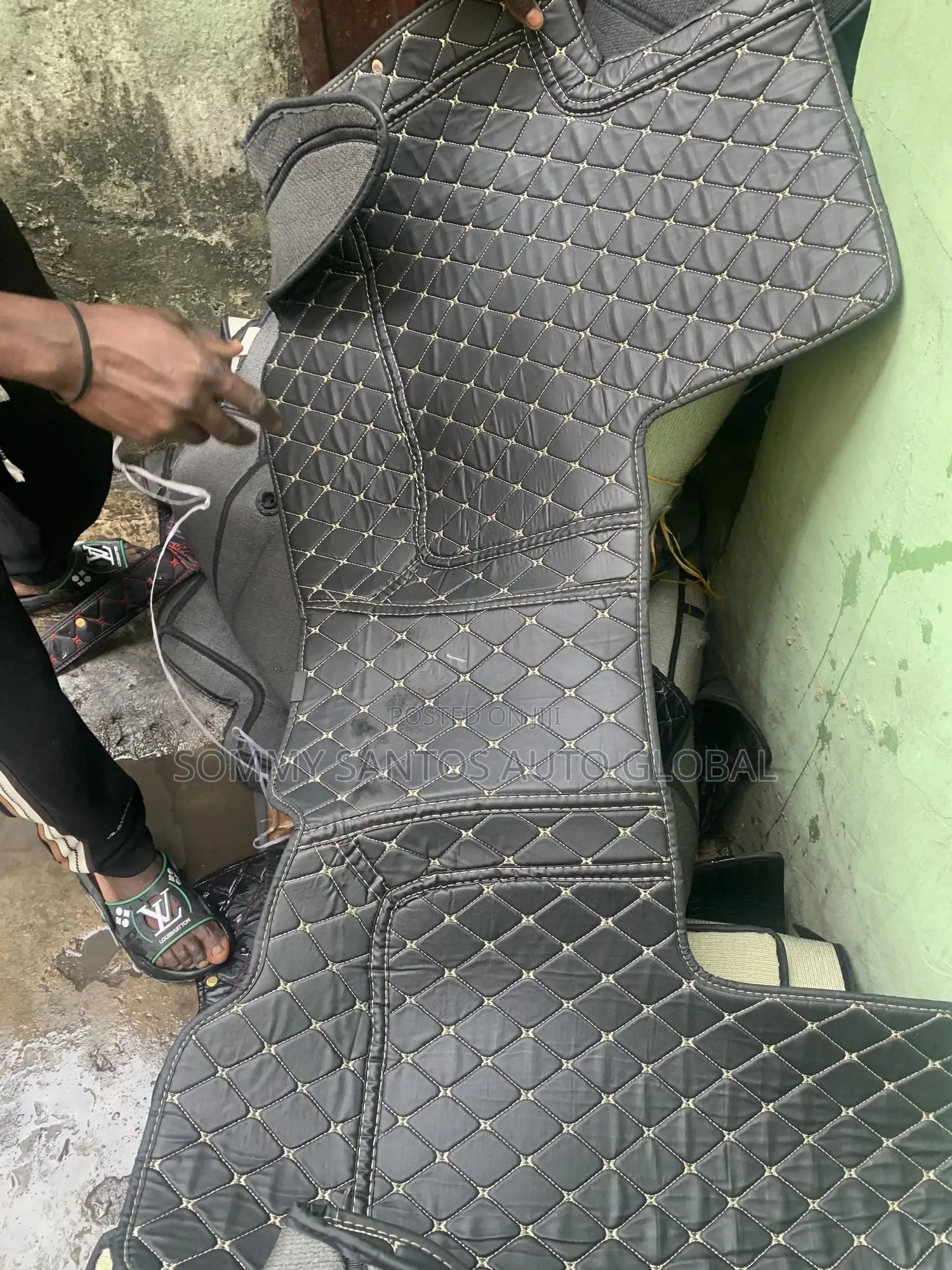 Complete Inner Carpet Rug Lexus Rx350 Available