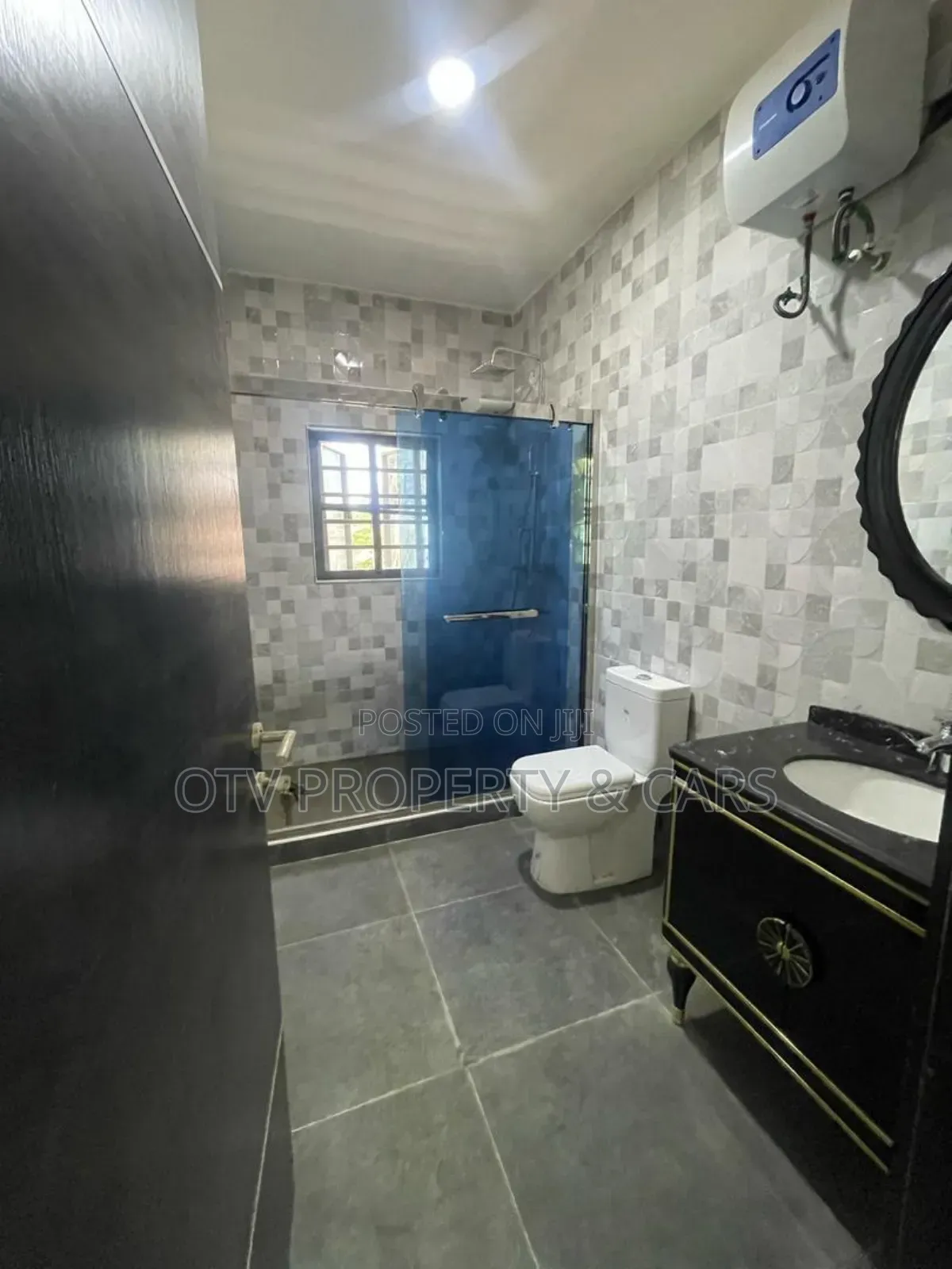 Furnished 5bdrm Duplex in Lekki Phase 1 for sale