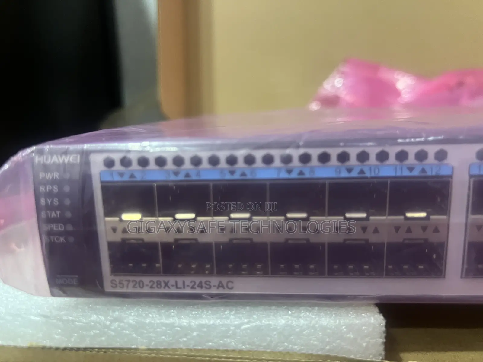 Huawei S5720-28x-Li-24s-AC