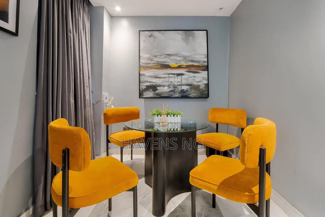 Private 3-Bedroom Maisonette