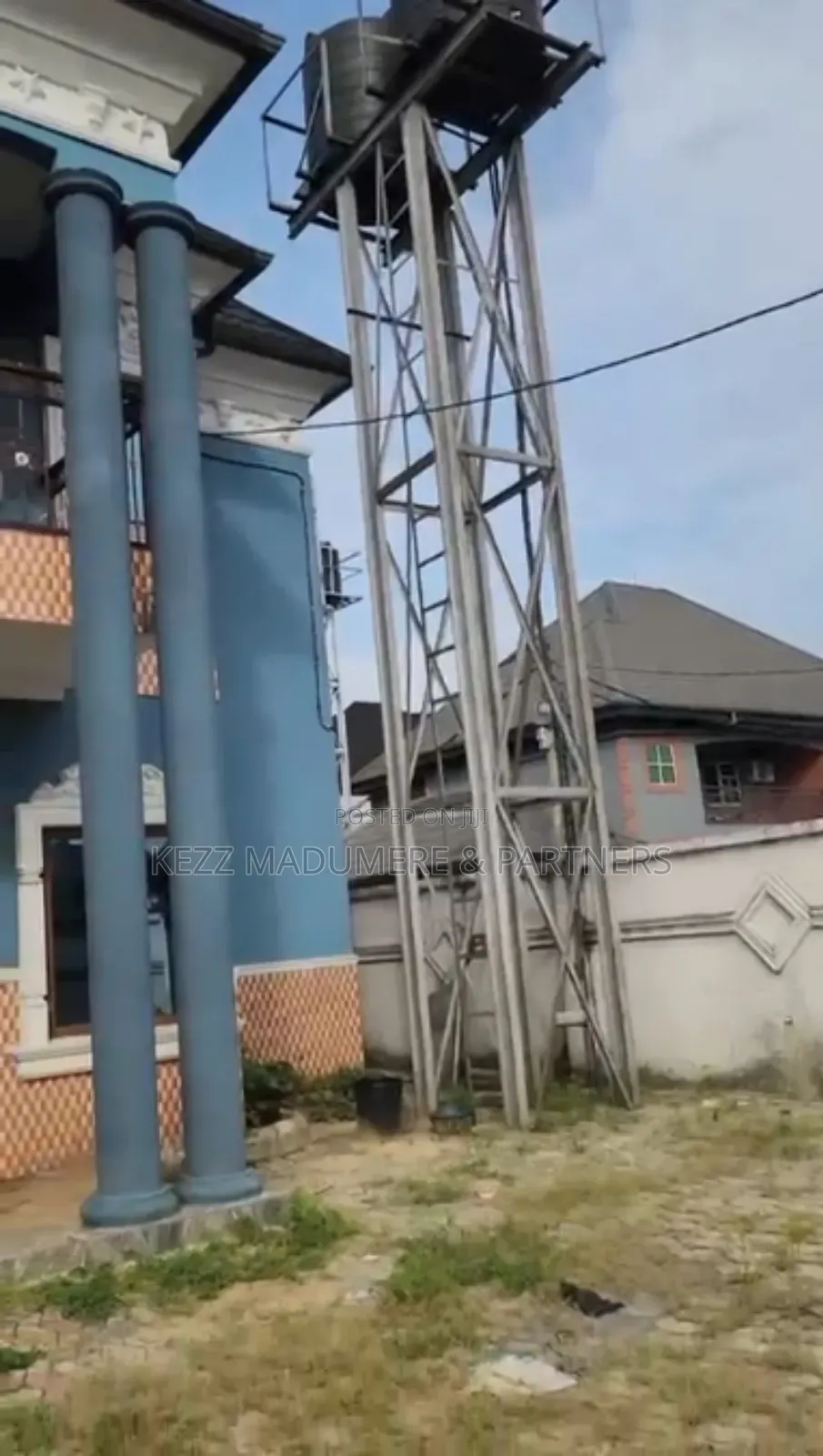 4bdrm Duplex in Sars Road Port for sale