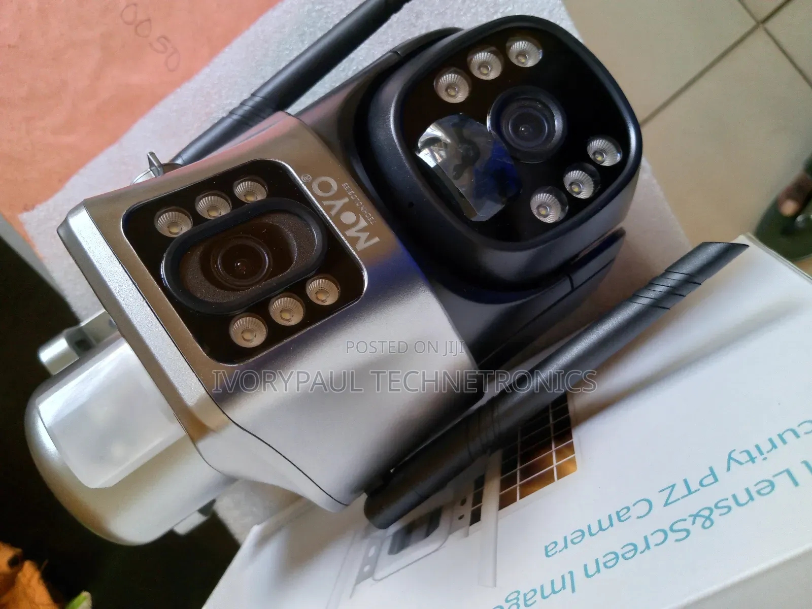 Double Lens Solar Powered CCTV Camera