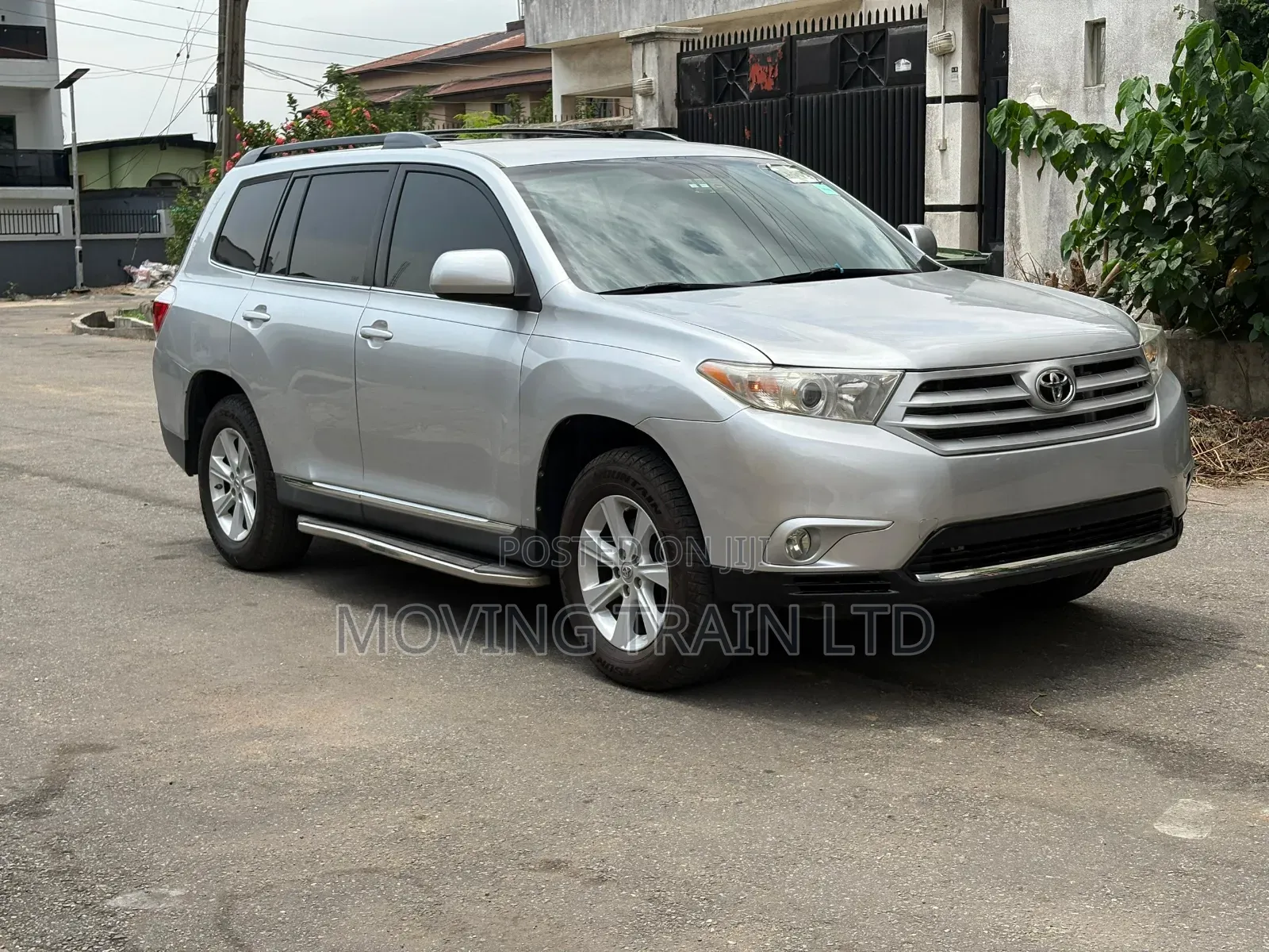 Toyota Highlander SE 2012 Silver